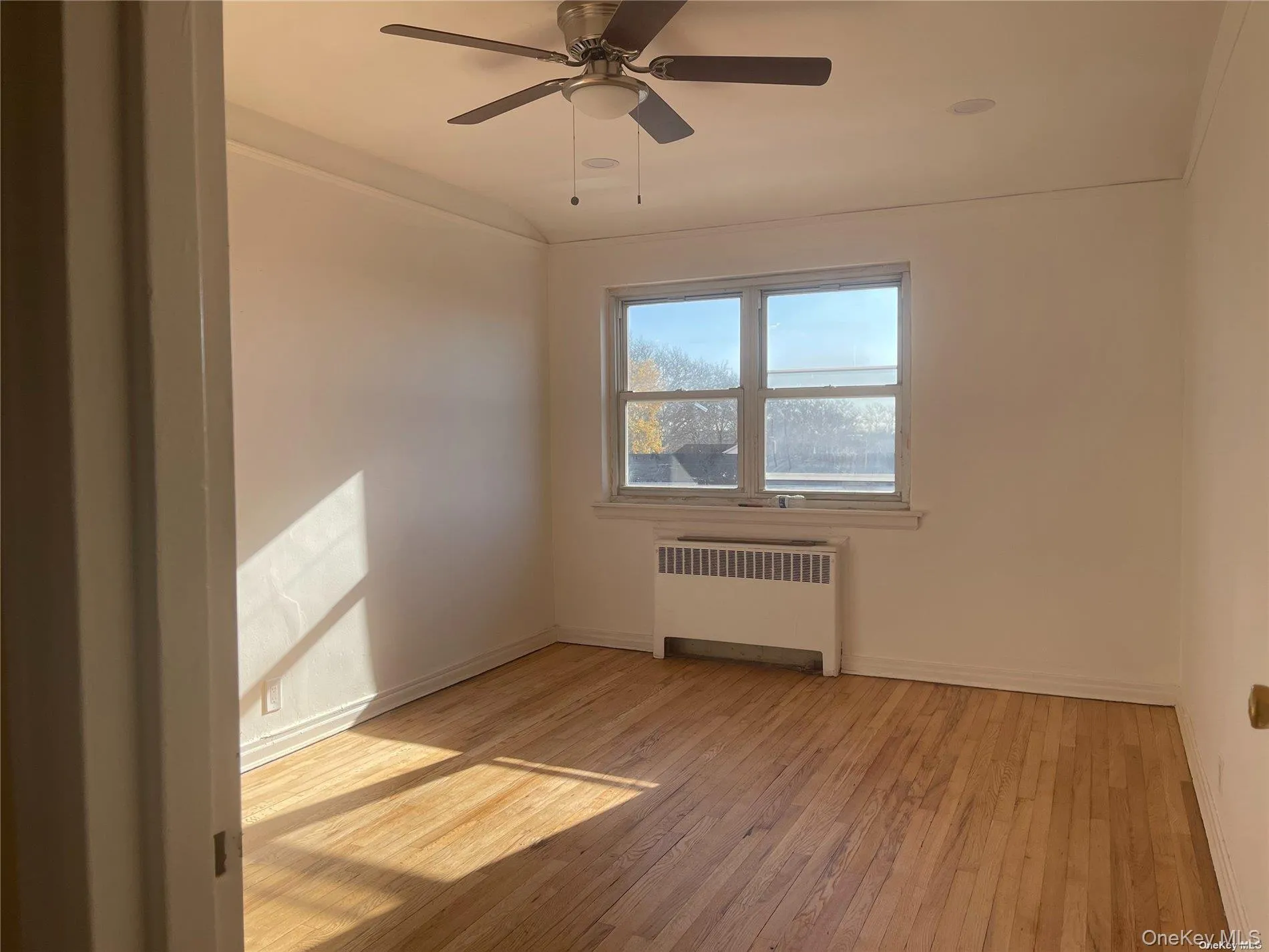214-11B Hillside Avenue, New York, NY, 1 Bedroom Bedrooms, 5 Room Rooms,1 BathroomBathrooms,Residential Lease,For Rent,Hillside,0,1053369 214-11B Hillside Avenue, New York, NY, 1 Bedroom Bedrooms, 5 Room Rooms,1 BathroomBathrooms,Residential Lease,For Rent,Hillside,0,1053369