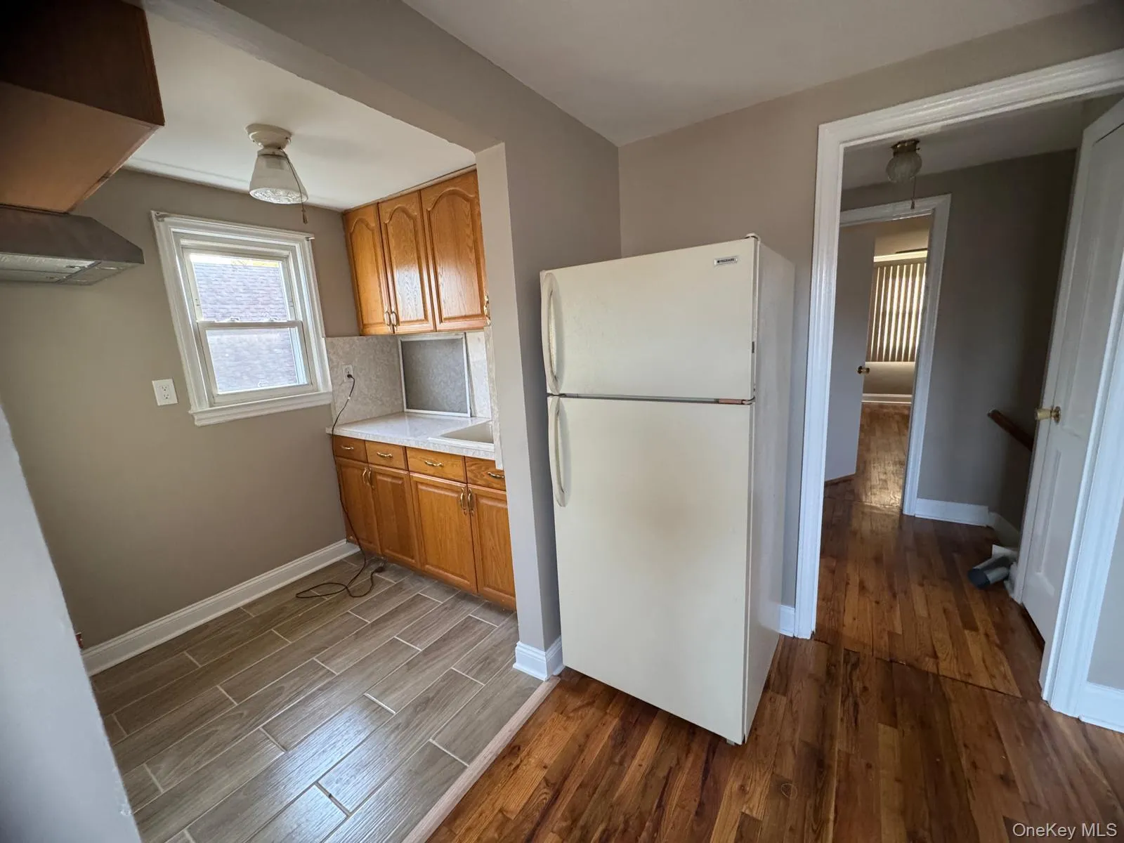 264-15 82nd Ave, New York, NY, 1 Bedroom Bedrooms, 3 Room Rooms,1 BathroomBathrooms,Residential Lease,For Rent,82nd Ave,0,1053372 264-15 82nd Ave, New York, NY, 1 Bedroom Bedrooms, 3 Room Rooms,1 BathroomBathrooms,Residential Lease,For Rent,82nd Ave,0,1053372
