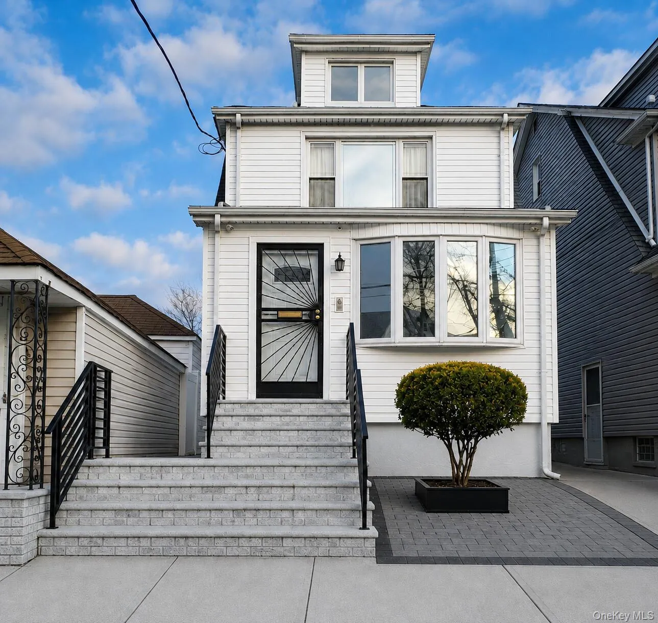 13711 96th Place, New York, NY, 2 Bedroom Bedrooms, 4 Room Rooms,1 BathroomBathrooms,Residential Lease,For Rent,96th,0,1053373 13711 96th Place, New York, NY, 2 Bedroom Bedrooms, 4 Room Rooms,1 BathroomBathrooms,Residential Lease,For Rent,96th,0,1053373