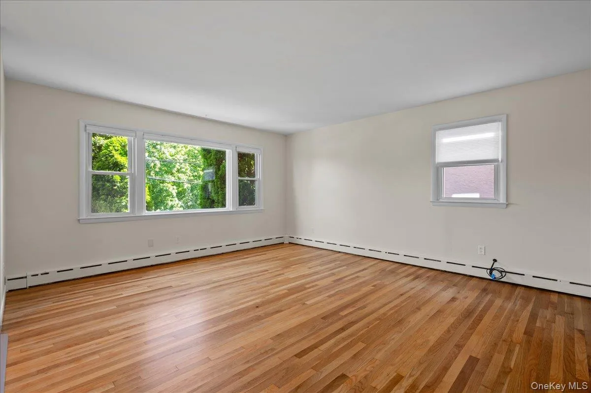 160 Park Avenue, Harrison, NY, 3 Bedrooms Bedrooms, 5 Rooms Rooms,1 BathroomBathrooms,Residential Lease,For Rent,Park,0,1053377 160 Park Avenue, Harrison, NY, 3 Bedrooms Bedrooms, 5 Rooms Rooms,1 BathroomBathrooms,Residential Lease,For Rent,Park,0,1053377