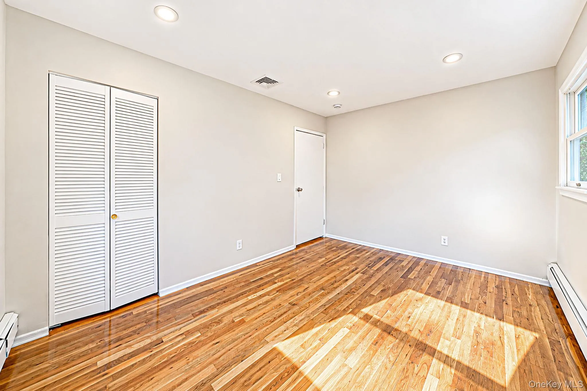 3 Richlee Drive, Huntington, NY, 4 Bedrooms Bedrooms, 8 Rooms Rooms,2 BathroomsBathrooms,Residential,For Rent,Richlee,0,1053382 3 Richlee Drive, Huntington, NY, 4 Bedrooms Bedrooms, 8 Rooms Rooms,2 BathroomsBathrooms,Residential,For Rent,Richlee,0,1053382
