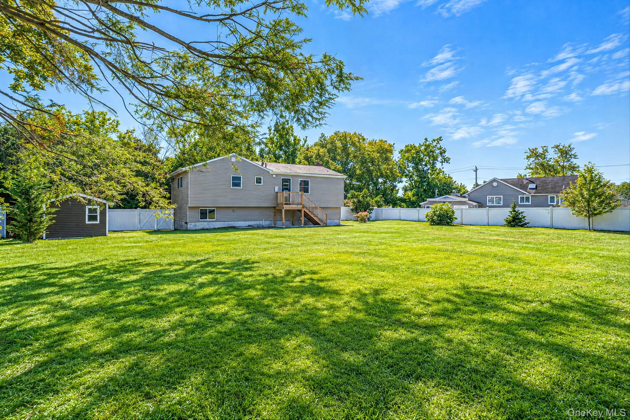 3 Richlee Drive, Huntington, NY, 4 Bedrooms Bedrooms, 8 Rooms Rooms,2 BathroomsBathrooms,Residential,For Rent,Richlee,0,1053382 3 Richlee Drive, Huntington, NY, 4 Bedrooms Bedrooms, 8 Rooms Rooms,2 BathroomsBathrooms,Residential,For Rent,Richlee,0,1053382
