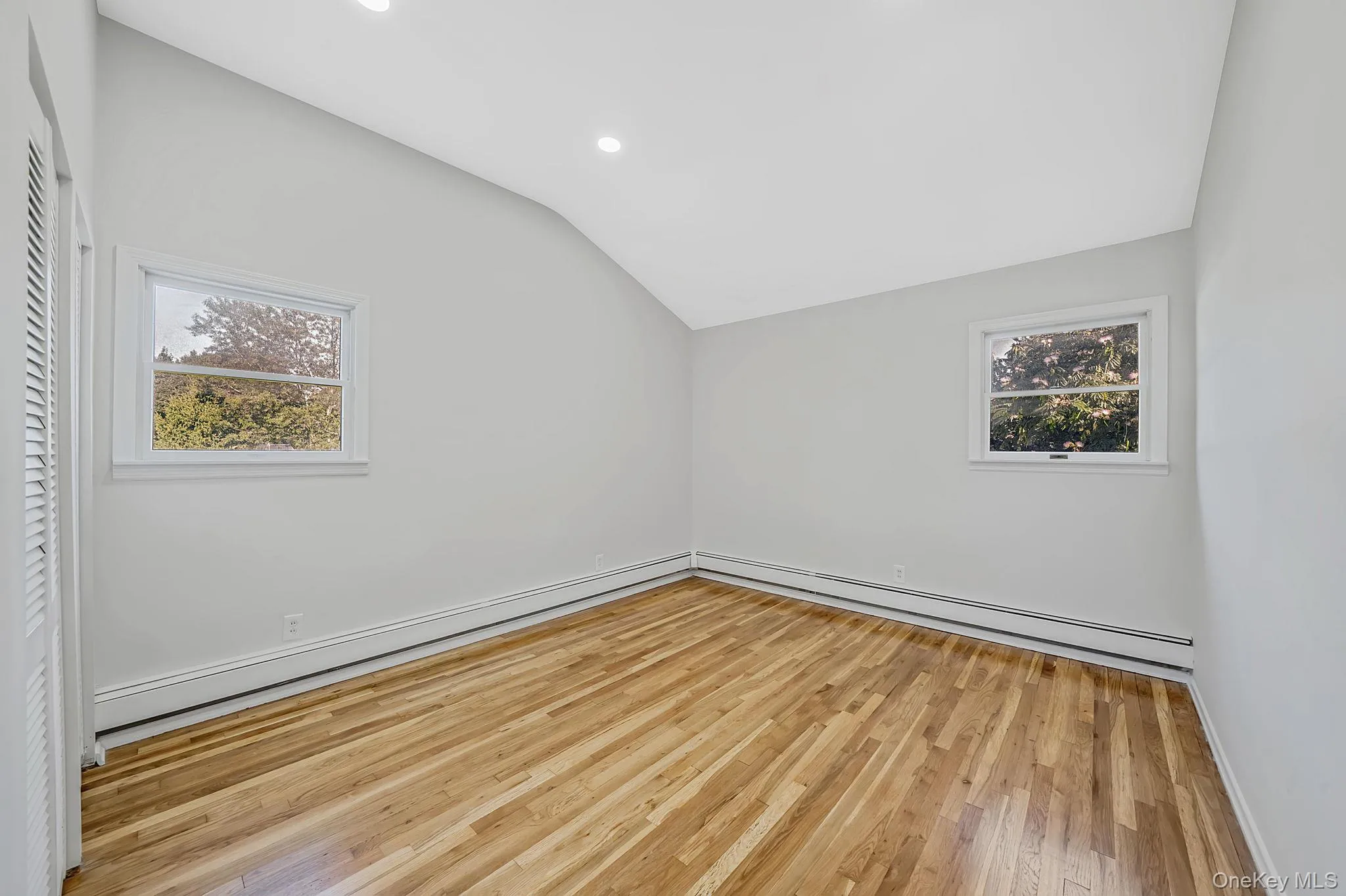 3 Richlee Drive, Huntington, NY, 4 Bedrooms Bedrooms, 8 Rooms Rooms,2 BathroomsBathrooms,Residential,For Rent,Richlee,0,1053382 3 Richlee Drive, Huntington, NY, 4 Bedrooms Bedrooms, 8 Rooms Rooms,2 BathroomsBathrooms,Residential,For Rent,Richlee,0,1053382
