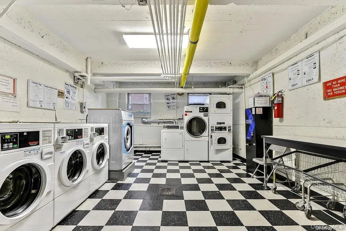 71-36 110th Street, New York, NY, 2 Bedrooms Bedrooms, 5 Rooms Rooms,1 BathroomBathrooms,Residential,For Rent,110th,0,1053388 71-36 110th Street, New York, NY, 2 Bedrooms Bedrooms, 5 Rooms Rooms,1 BathroomBathrooms,Residential,For Rent,110th,0,1053388