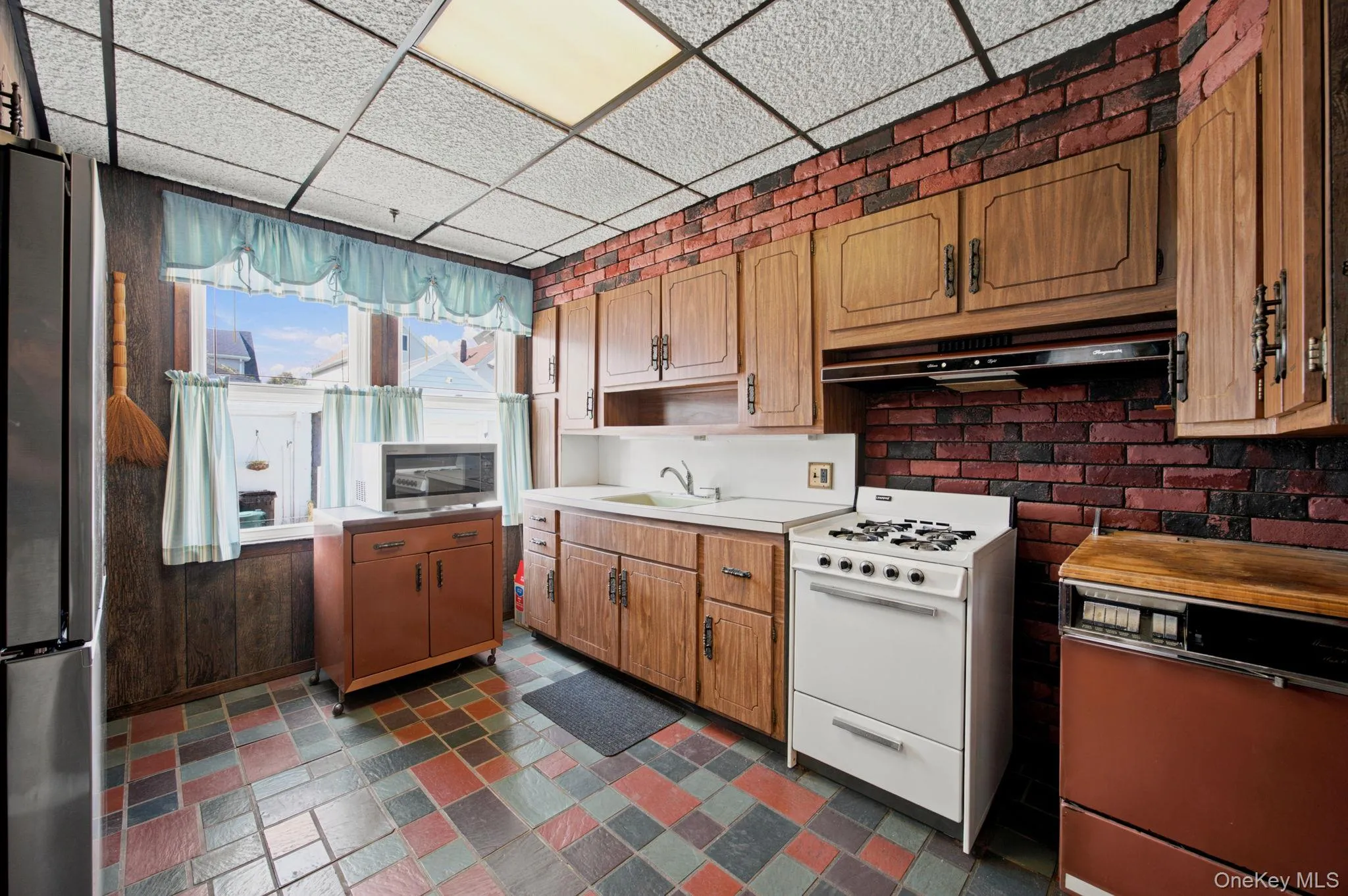 135-36 96th Street, New York, NY, 3 Bedrooms Bedrooms, 6 Rooms Rooms,1 BathroomBathrooms,Residential,For Rent,96th,0,1053394 135-36 96th Street, New York, NY, 3 Bedrooms Bedrooms, 6 Rooms Rooms,1 BathroomBathrooms,Residential,For Rent,96th,0,1053394