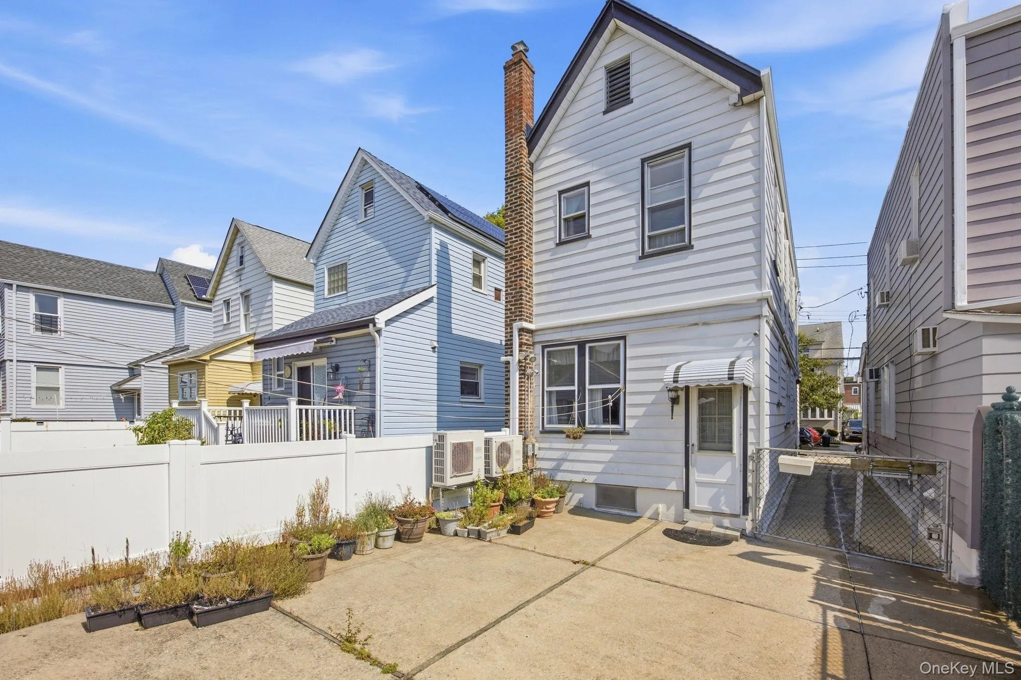135-36 96th Street, New York, NY, 3 Bedrooms Bedrooms, 6 Rooms Rooms,1 BathroomBathrooms,Residential,For Rent,96th,0,1053394 135-36 96th Street, New York, NY, 3 Bedrooms Bedrooms, 6 Rooms Rooms,1 BathroomBathrooms,Residential,For Rent,96th,0,1053394