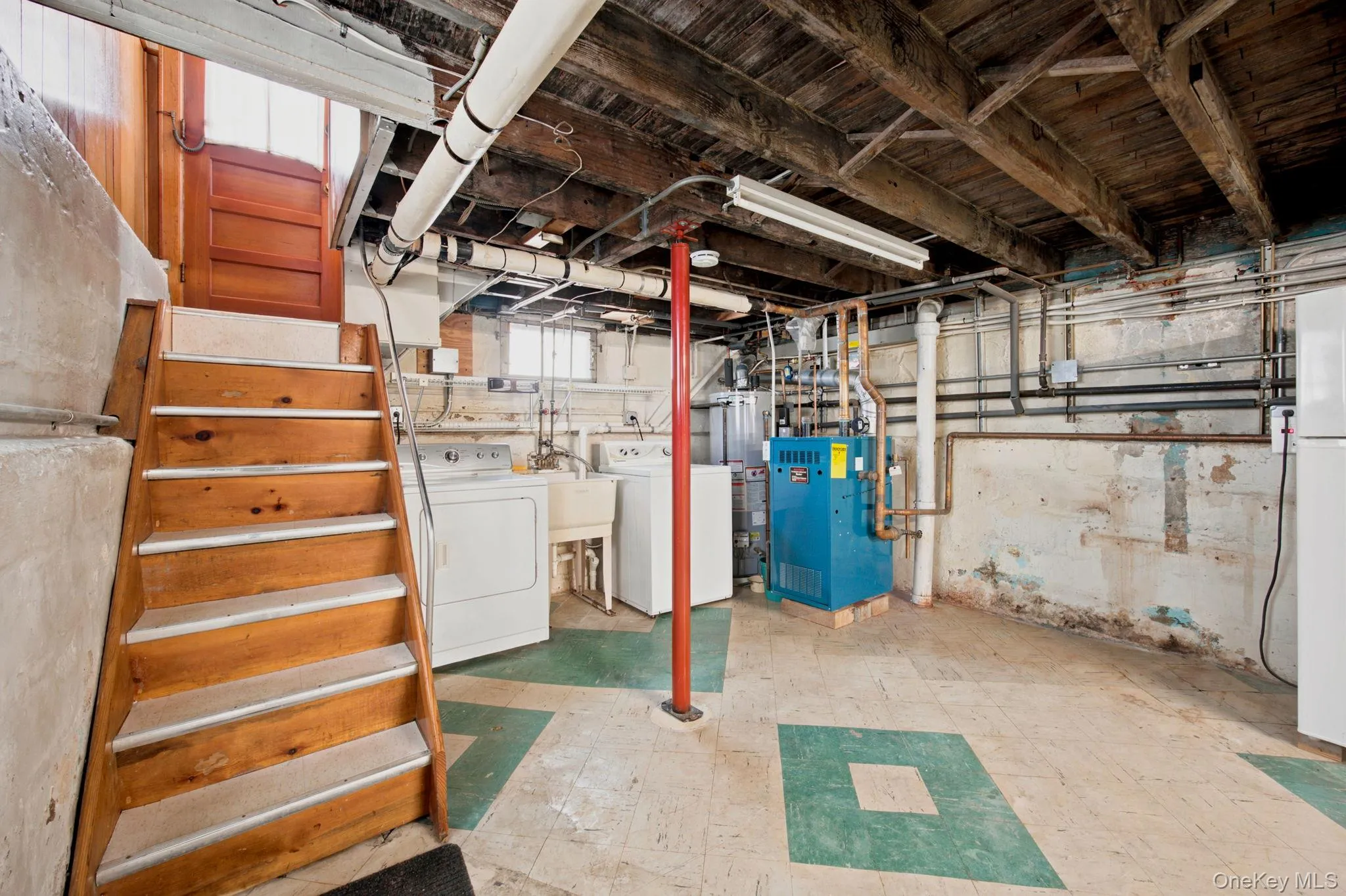 135-36 96th Street, New York, NY, 3 Bedrooms Bedrooms, 6 Rooms Rooms,1 BathroomBathrooms,Residential,For Rent,96th,0,1053394 135-36 96th Street, New York, NY, 3 Bedrooms Bedrooms, 6 Rooms Rooms,1 BathroomBathrooms,Residential,For Rent,96th,0,1053394