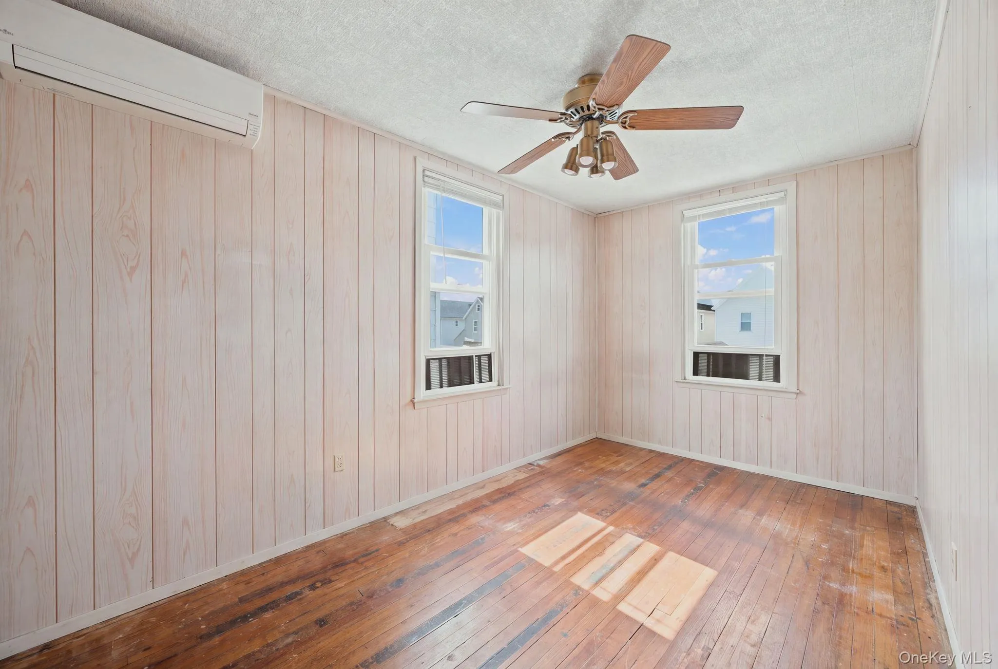 135-36 96th Street, New York, NY, 3 Bedrooms Bedrooms, 6 Rooms Rooms,1 BathroomBathrooms,Residential,For Rent,96th,0,1053394 135-36 96th Street, New York, NY, 3 Bedrooms Bedrooms, 6 Rooms Rooms,1 BathroomBathrooms,Residential,For Rent,96th,0,1053394