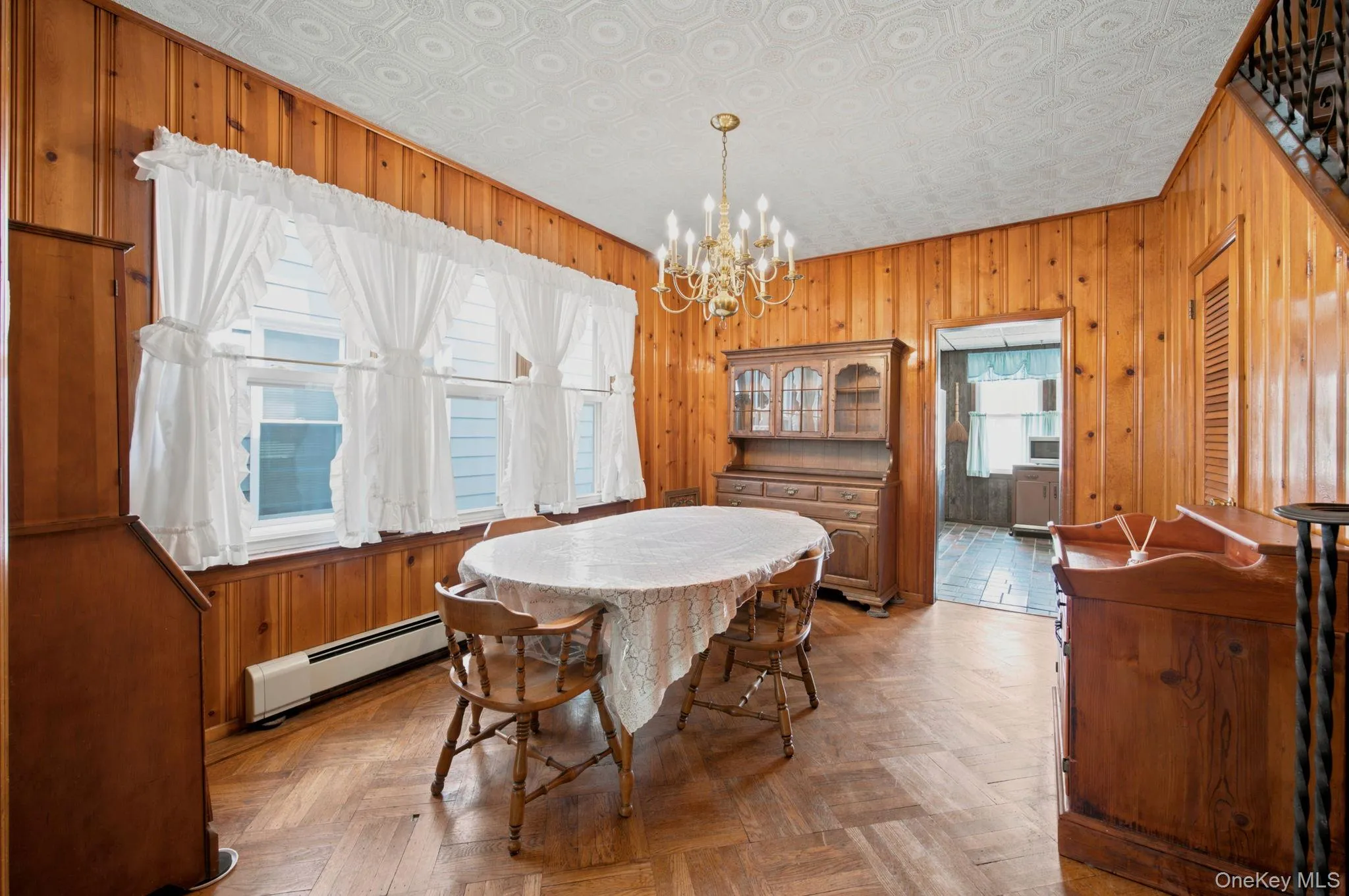 135-36 96th Street, New York, NY, 3 Bedrooms Bedrooms, 6 Rooms Rooms,1 BathroomBathrooms,Residential,For Rent,96th,0,1053394 135-36 96th Street, New York, NY, 3 Bedrooms Bedrooms, 6 Rooms Rooms,1 BathroomBathrooms,Residential,For Rent,96th,0,1053394