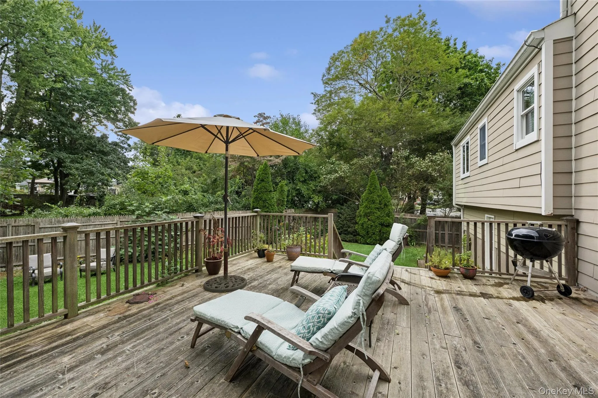 2 Rowley Drive, Huntington, NY, 4 Bedrooms Bedrooms, 8 Rooms Rooms,2 BathroomsBathrooms,Residential,For Rent,Rowley,0,1053397 2 Rowley Drive, Huntington, NY, 4 Bedrooms Bedrooms, 8 Rooms Rooms,2 BathroomsBathrooms,Residential,For Rent,Rowley,0,1053397