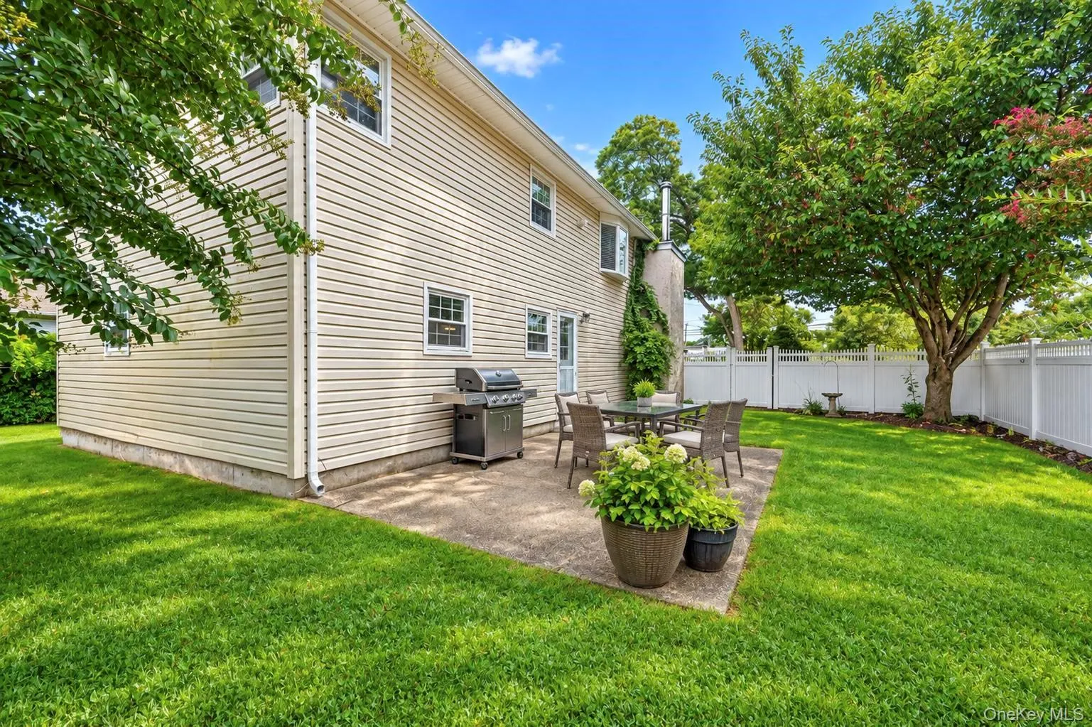 355 Islip Boulevard, Islip, NY, 4 Bedrooms Bedrooms, 12 Rooms Rooms,2 BathroomsBathrooms,Residential,For Rent,Islip,0,1053401 355 Islip Boulevard, Islip, NY, 4 Bedrooms Bedrooms, 12 Rooms Rooms,2 BathroomsBathrooms,Residential,For Rent,Islip,0,1053401