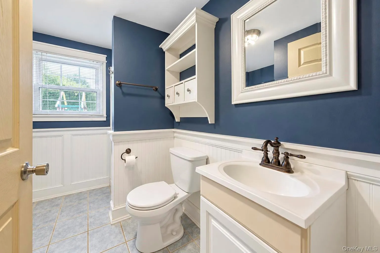 355 Islip Boulevard, Islip, NY, 4 Bedrooms Bedrooms, 12 Rooms Rooms,2 BathroomsBathrooms,Residential,For Rent,Islip,0,1053401 355 Islip Boulevard, Islip, NY, 4 Bedrooms Bedrooms, 12 Rooms Rooms,2 BathroomsBathrooms,Residential,For Rent,Islip,0,1053401