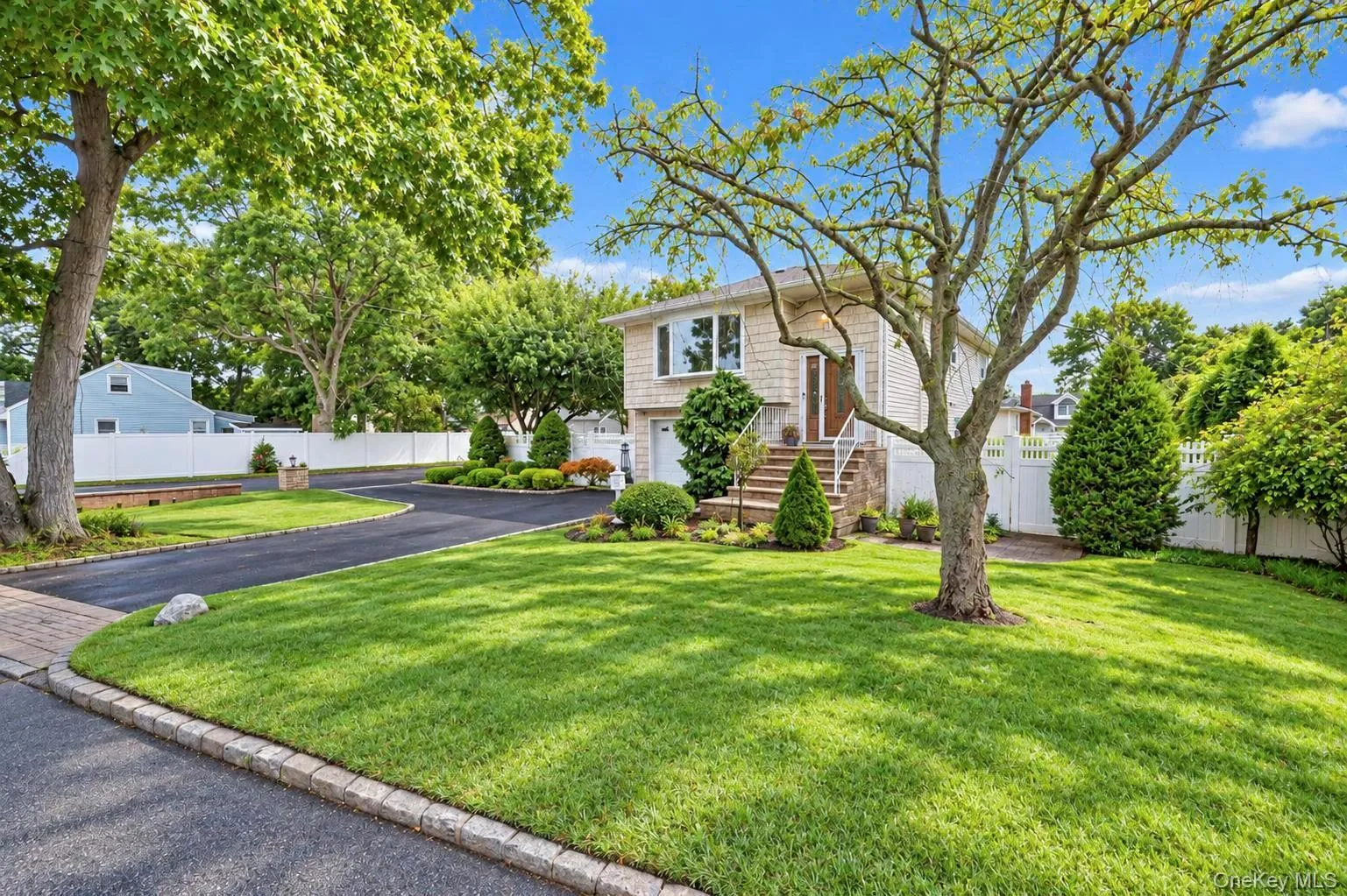 355 Islip Boulevard, Islip, NY, 4 Bedrooms Bedrooms, 12 Rooms Rooms,2 BathroomsBathrooms,Residential,For Rent,Islip,0,1053401 355 Islip Boulevard, Islip, NY, 4 Bedrooms Bedrooms, 12 Rooms Rooms,2 BathroomsBathrooms,Residential,For Rent,Islip,0,1053401