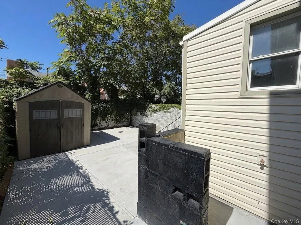 149 Beach 27th Street, New York, NY, 3 Bedrooms Bedrooms, 6 Rooms Rooms,2 BathroomsBathrooms,Residential,For Rent,Beach 27th,0,1053404 149 Beach 27th Street, New York, NY, 3 Bedrooms Bedrooms, 6 Rooms Rooms,2 BathroomsBathrooms,Residential,For Rent,Beach 27th,0,1053404