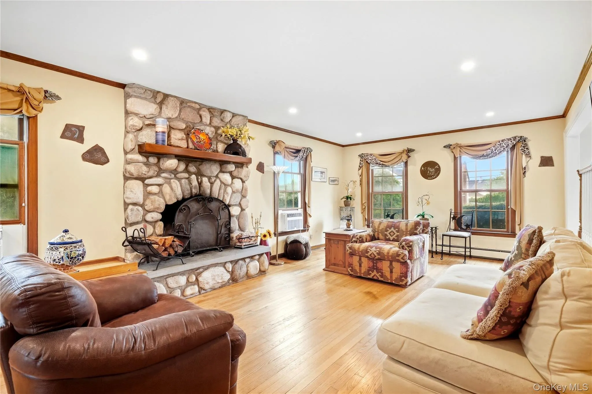 15 Saltmeadow Lane, Islip, NY, 4 Bedrooms Bedrooms, 14 Rooms Rooms,3 BathroomsBathrooms,Residential,For Rent,Saltmeadow,0,1053405 15 Saltmeadow Lane, Islip, NY, 4 Bedrooms Bedrooms, 14 Rooms Rooms,3 BathroomsBathrooms,Residential,For Rent,Saltmeadow,0,1053405