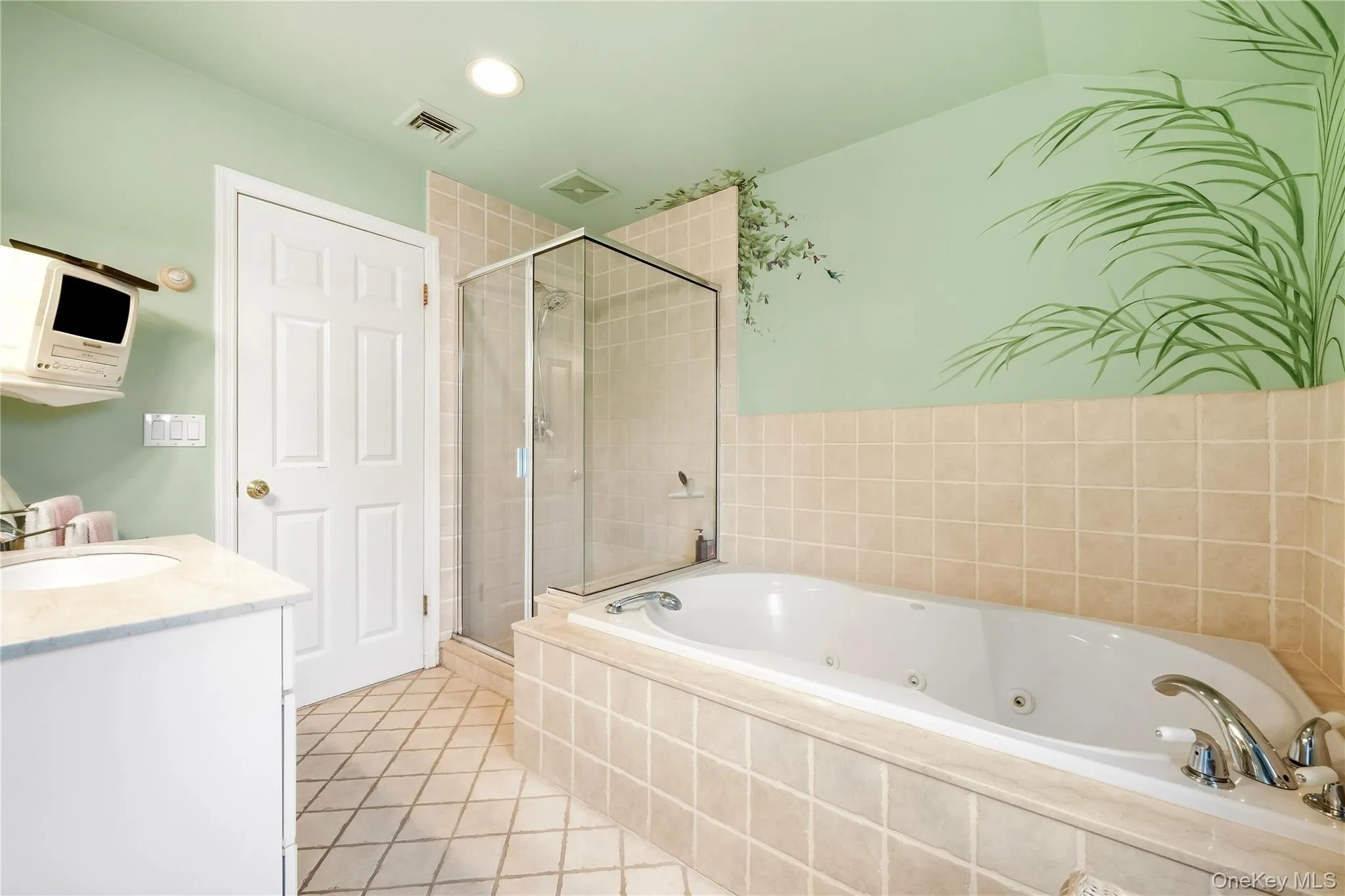 15 Saltmeadow Lane, Islip, NY, 4 Bedrooms Bedrooms, 14 Rooms Rooms,3 BathroomsBathrooms,Residential,For Rent,Saltmeadow,0,1053405 15 Saltmeadow Lane, Islip, NY, 4 Bedrooms Bedrooms, 14 Rooms Rooms,3 BathroomsBathrooms,Residential,For Rent,Saltmeadow,0,1053405