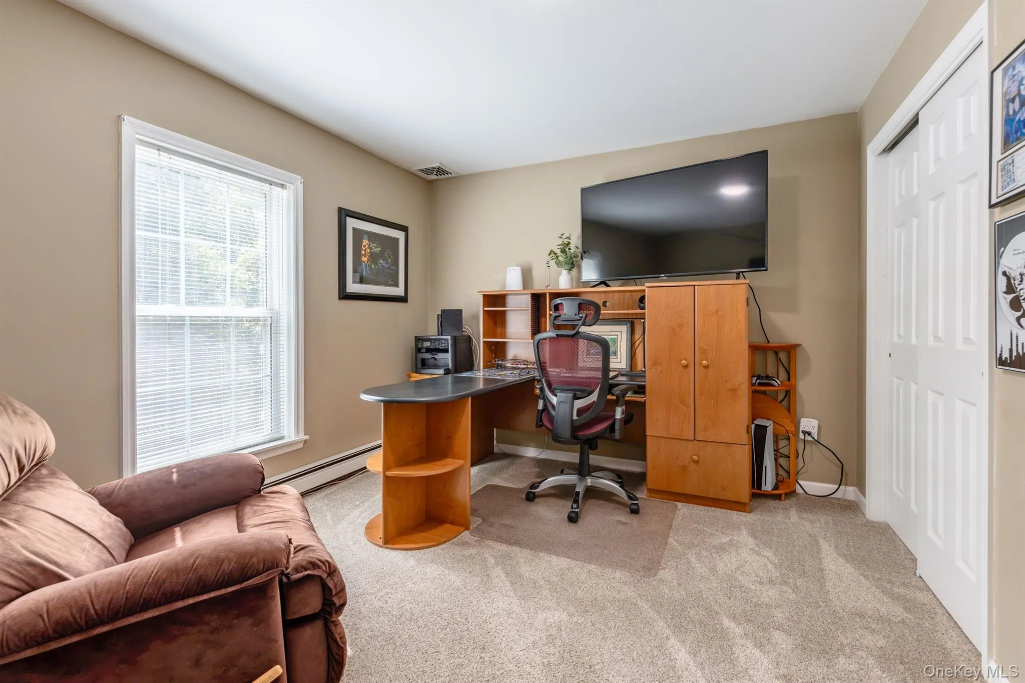 24 Deer Run Road, Ulster, NY, 4 Bedrooms Bedrooms, 9 Rooms Rooms,2 BathroomsBathrooms,Residential,For Rent,Deer Run,0,1053406 24 Deer Run Road, Ulster, NY, 4 Bedrooms Bedrooms, 9 Rooms Rooms,2 BathroomsBathrooms,Residential,For Rent,Deer Run,0,1053406