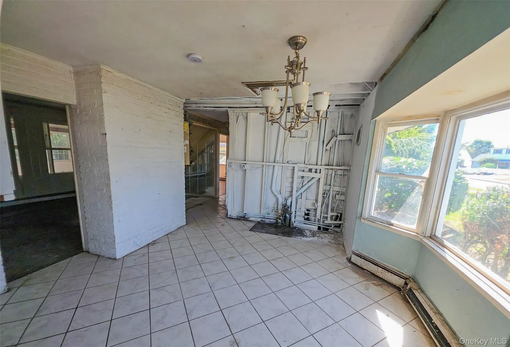 22 Tarry Lane, Hempstead, NY, 6 Bedrooms Bedrooms, 9 Rooms Rooms,2 BathroomsBathrooms,Residential,For Rent,Tarry,0,1053414 22 Tarry Lane, Hempstead, NY, 6 Bedrooms Bedrooms, 9 Rooms Rooms,2 BathroomsBathrooms,Residential,For Rent,Tarry,0,1053414