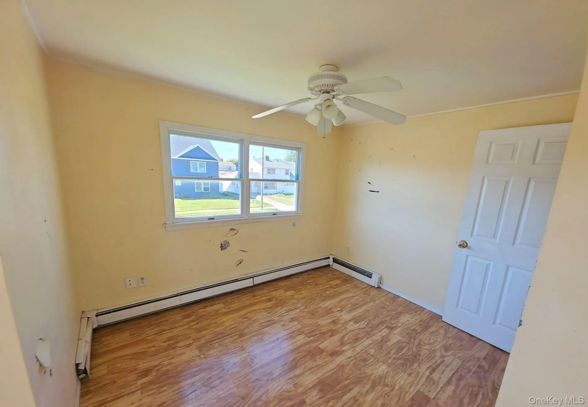 22 Tarry Lane, Hempstead, NY, 6 Bedrooms Bedrooms, 9 Rooms Rooms,2 BathroomsBathrooms,Residential,For Rent,Tarry,0,1053414 22 Tarry Lane, Hempstead, NY, 6 Bedrooms Bedrooms, 9 Rooms Rooms,2 BathroomsBathrooms,Residential,For Rent,Tarry,0,1053414