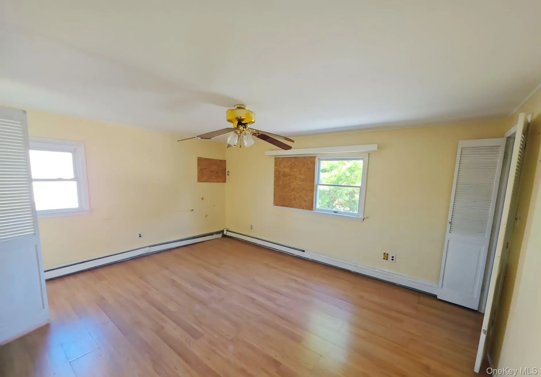 22 Tarry Lane, Hempstead, NY, 6 Bedrooms Bedrooms, 9 Rooms Rooms,2 BathroomsBathrooms,Residential,For Rent,Tarry,0,1053414 22 Tarry Lane, Hempstead, NY, 6 Bedrooms Bedrooms, 9 Rooms Rooms,2 BathroomsBathrooms,Residential,For Rent,Tarry,0,1053414