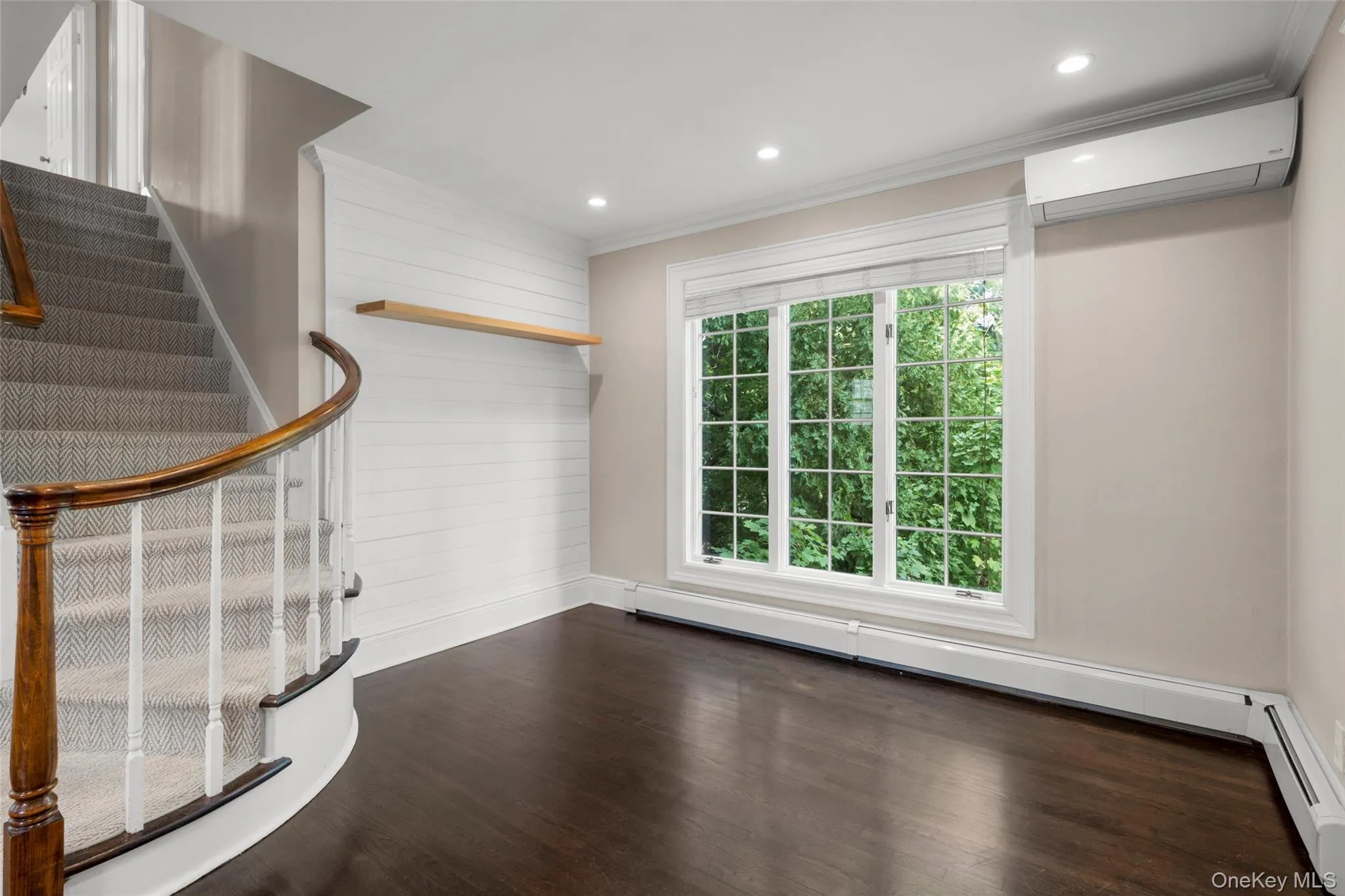 81 Chestnut Avenue, Pelham, NY, 3 Bedrooms Bedrooms, 7 Rooms Rooms,3 BathroomsBathrooms,Residential Lease,For Rent,Chestnut,0,1053417 81 Chestnut Avenue, Pelham, NY, 3 Bedrooms Bedrooms, 7 Rooms Rooms,3 BathroomsBathrooms,Residential Lease,For Rent,Chestnut,0,1053417
