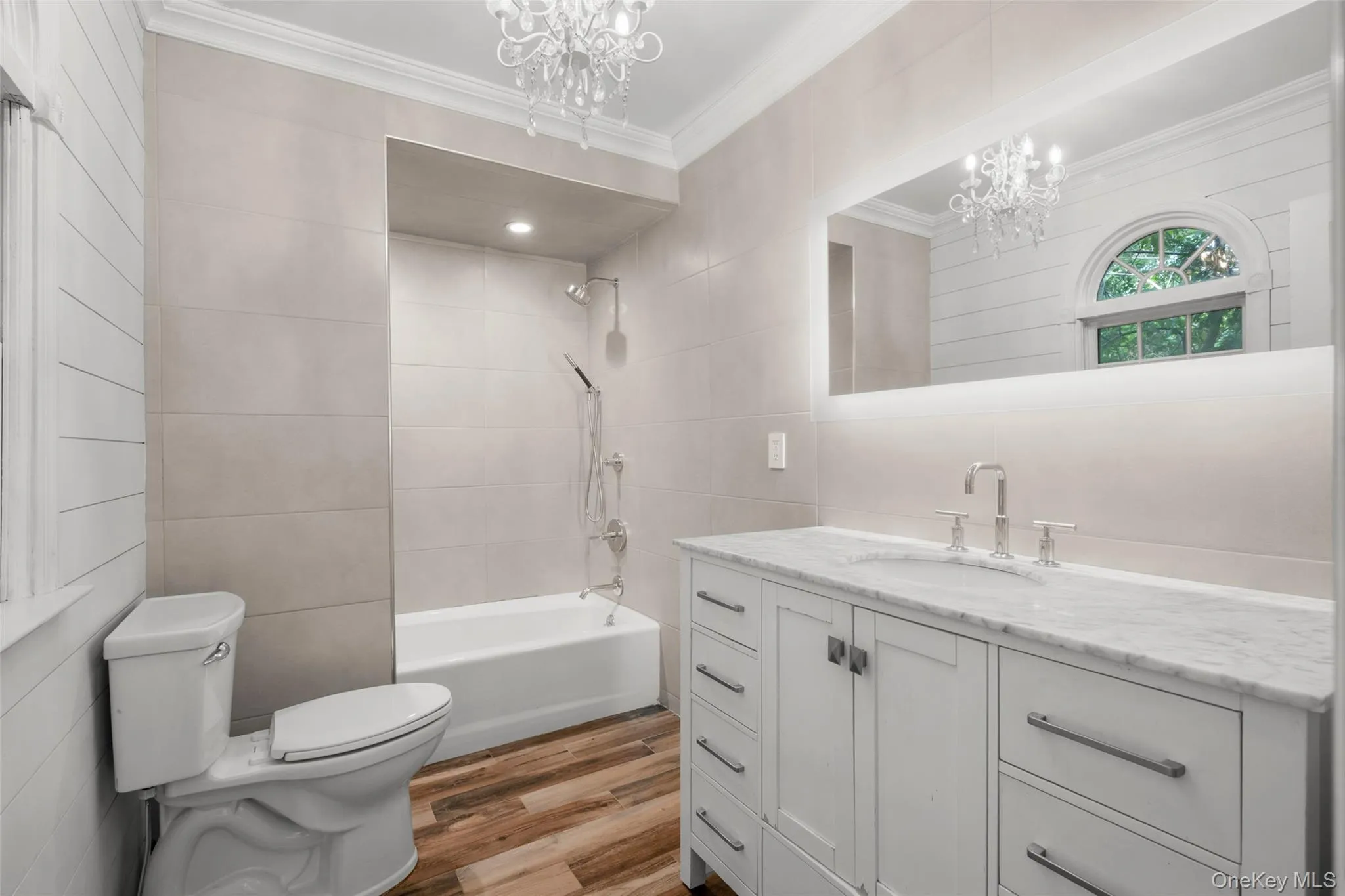 81 Chestnut Avenue, Pelham, NY, 3 Bedrooms Bedrooms, 7 Rooms Rooms,3 BathroomsBathrooms,Residential Lease,For Rent,Chestnut,0,1053417 81 Chestnut Avenue, Pelham, NY, 3 Bedrooms Bedrooms, 7 Rooms Rooms,3 BathroomsBathrooms,Residential Lease,For Rent,Chestnut,0,1053417