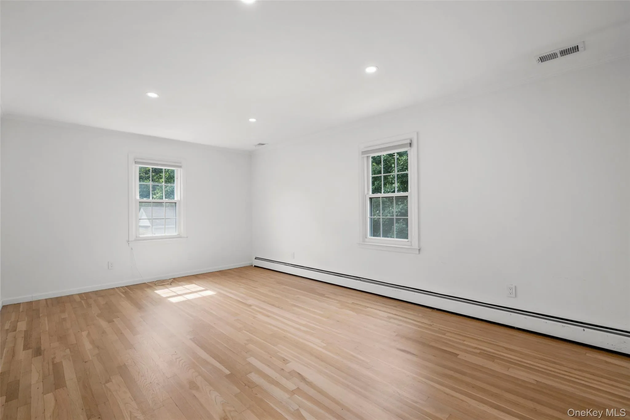 81 Chestnut Avenue, Pelham, NY, 3 Bedrooms Bedrooms, 7 Rooms Rooms,3 BathroomsBathrooms,Residential Lease,For Rent,Chestnut,0,1053417 81 Chestnut Avenue, Pelham, NY, 3 Bedrooms Bedrooms, 7 Rooms Rooms,3 BathroomsBathrooms,Residential Lease,For Rent,Chestnut,0,1053417