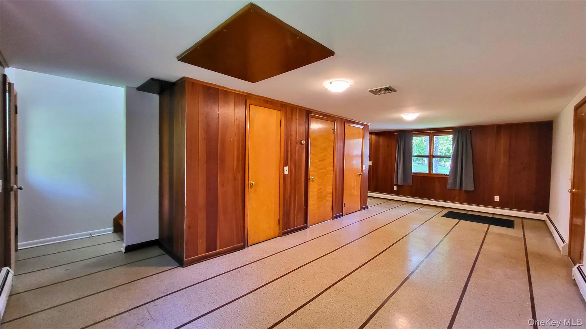 116 New Hackensack Road, Wappinger, NY, 3 Bedrooms Bedrooms, 7 Rooms Rooms,1 BathroomBathrooms,Residential Lease,For Rent,New Hackensack,0,1053419 116 New Hackensack Road, Wappinger, NY, 3 Bedrooms Bedrooms, 7 Rooms Rooms,1 BathroomBathrooms,Residential Lease,For Rent,New Hackensack,0,1053419
