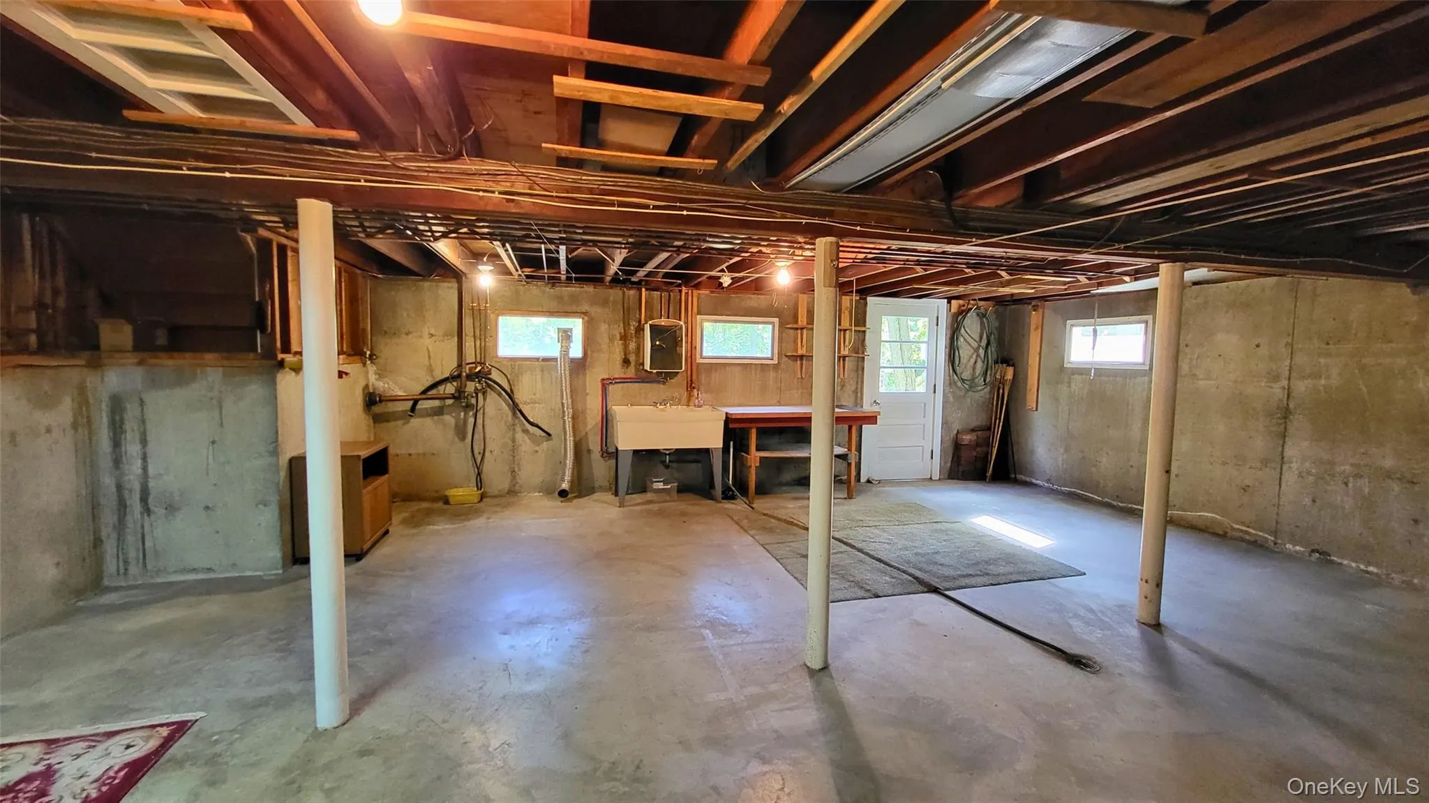 116 New Hackensack Road, Wappinger, NY, 3 Bedrooms Bedrooms, 7 Rooms Rooms,1 BathroomBathrooms,Residential Lease,For Rent,New Hackensack,0,1053419 116 New Hackensack Road, Wappinger, NY, 3 Bedrooms Bedrooms, 7 Rooms Rooms,1 BathroomBathrooms,Residential Lease,For Rent,New Hackensack,0,1053419