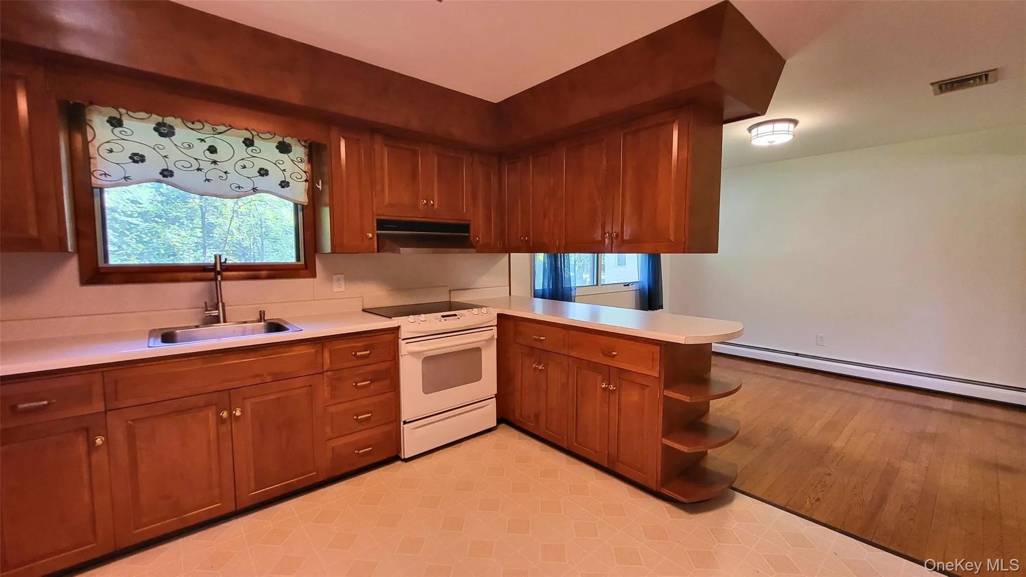 116 New Hackensack Road, Wappinger, NY, 3 Bedrooms Bedrooms, 7 Rooms Rooms,1 BathroomBathrooms,Residential Lease,For Rent,New Hackensack,0,1053419 116 New Hackensack Road, Wappinger, NY, 3 Bedrooms Bedrooms, 7 Rooms Rooms,1 BathroomBathrooms,Residential Lease,For Rent,New Hackensack,0,1053419