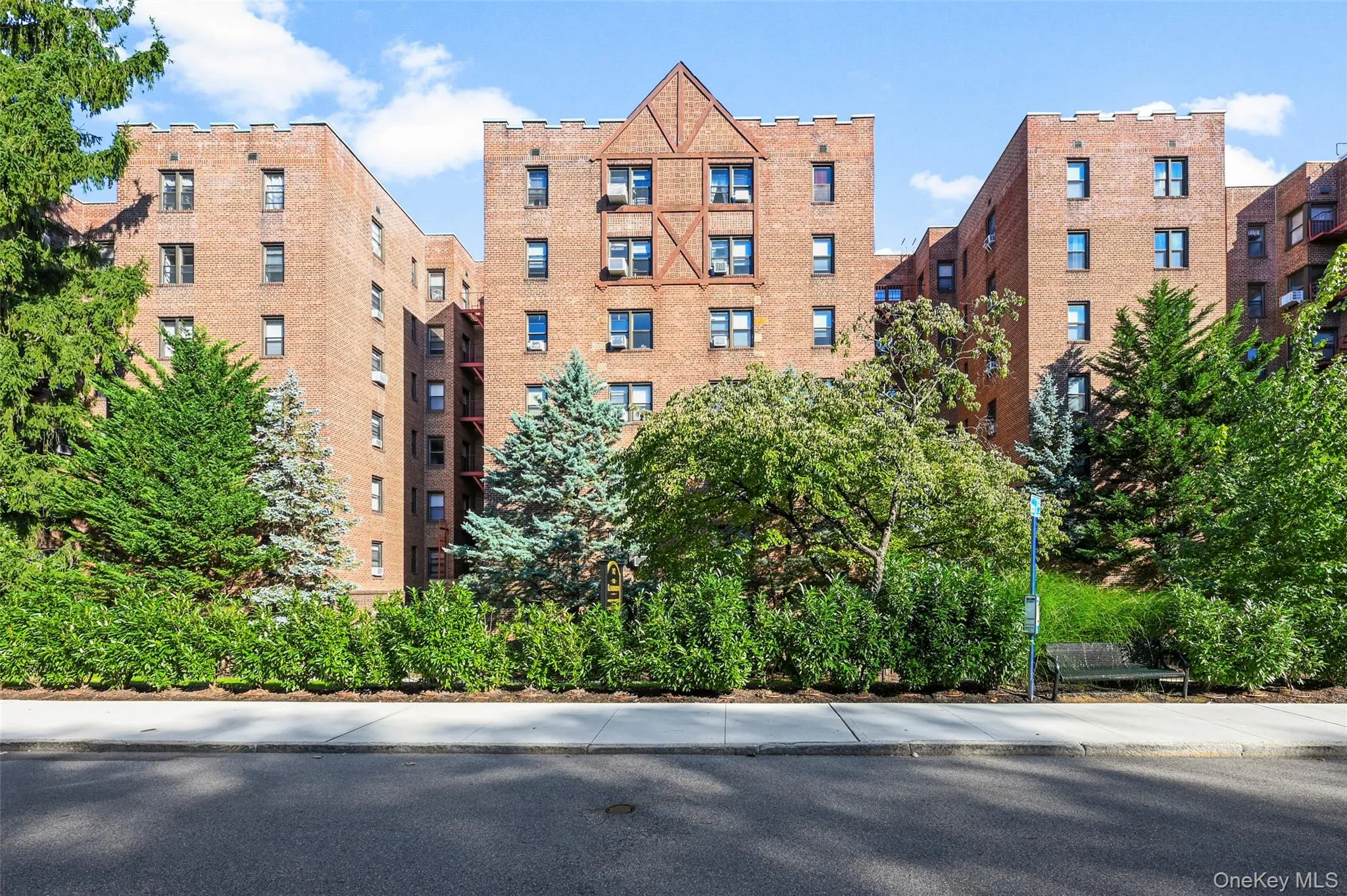 142 Garth Road, Eastchester, NY, 1 Bedroom Bedrooms, 3 Rooms Rooms,1 BathroomBathrooms,Residential,For Rent,Garth,0,1053421 142 Garth Road, Eastchester, NY, 1 Bedroom Bedrooms, 3 Rooms Rooms,1 BathroomBathrooms,Residential,For Rent,Garth,0,1053421