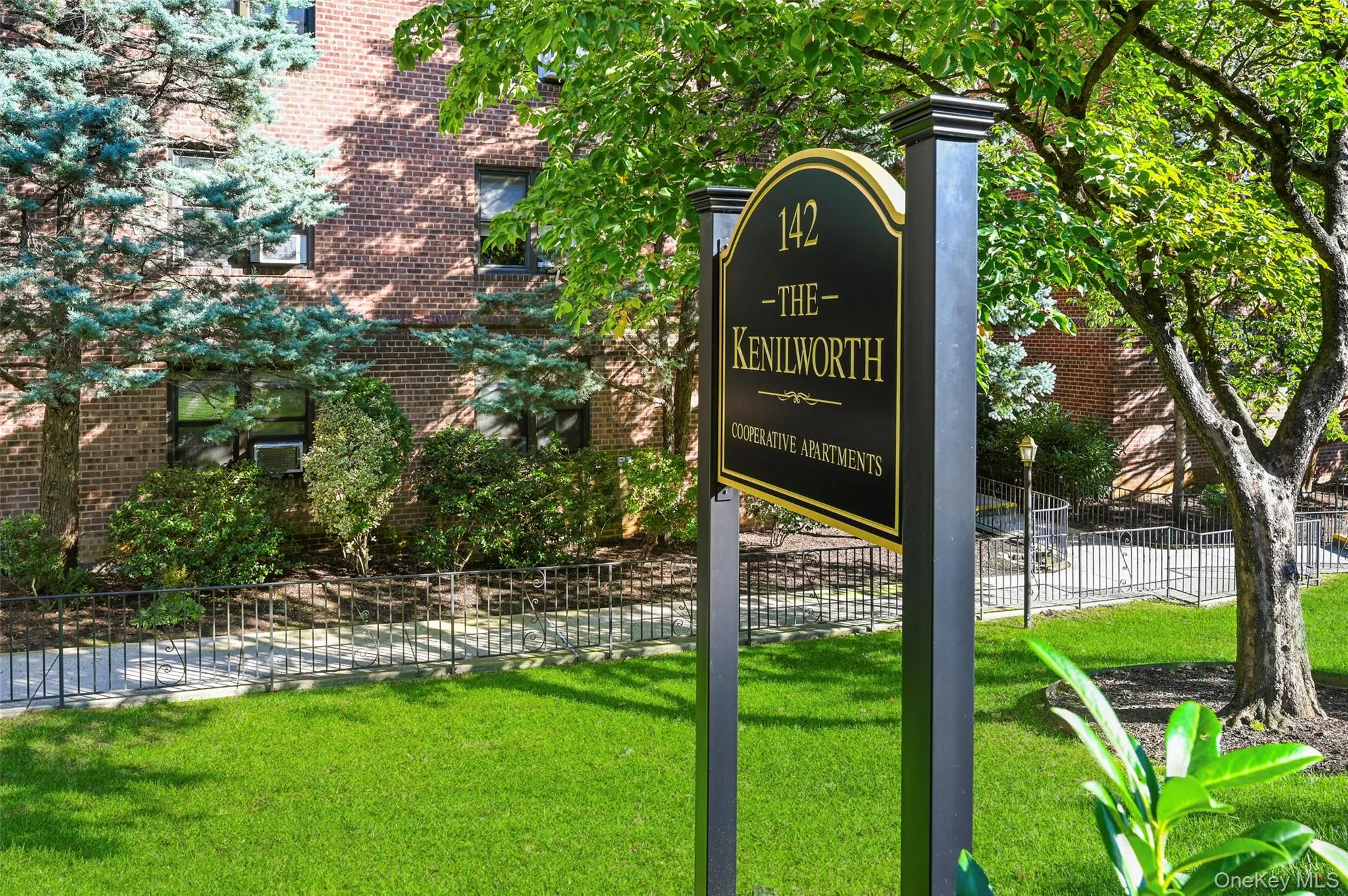 142 Garth Road, Eastchester, NY, 1 Bedroom Bedrooms, 3 Rooms Rooms,1 BathroomBathrooms,Residential,For Rent,Garth,0,1053421 142 Garth Road, Eastchester, NY, 1 Bedroom Bedrooms, 3 Rooms Rooms,1 BathroomBathrooms,Residential,For Rent,Garth,0,1053421