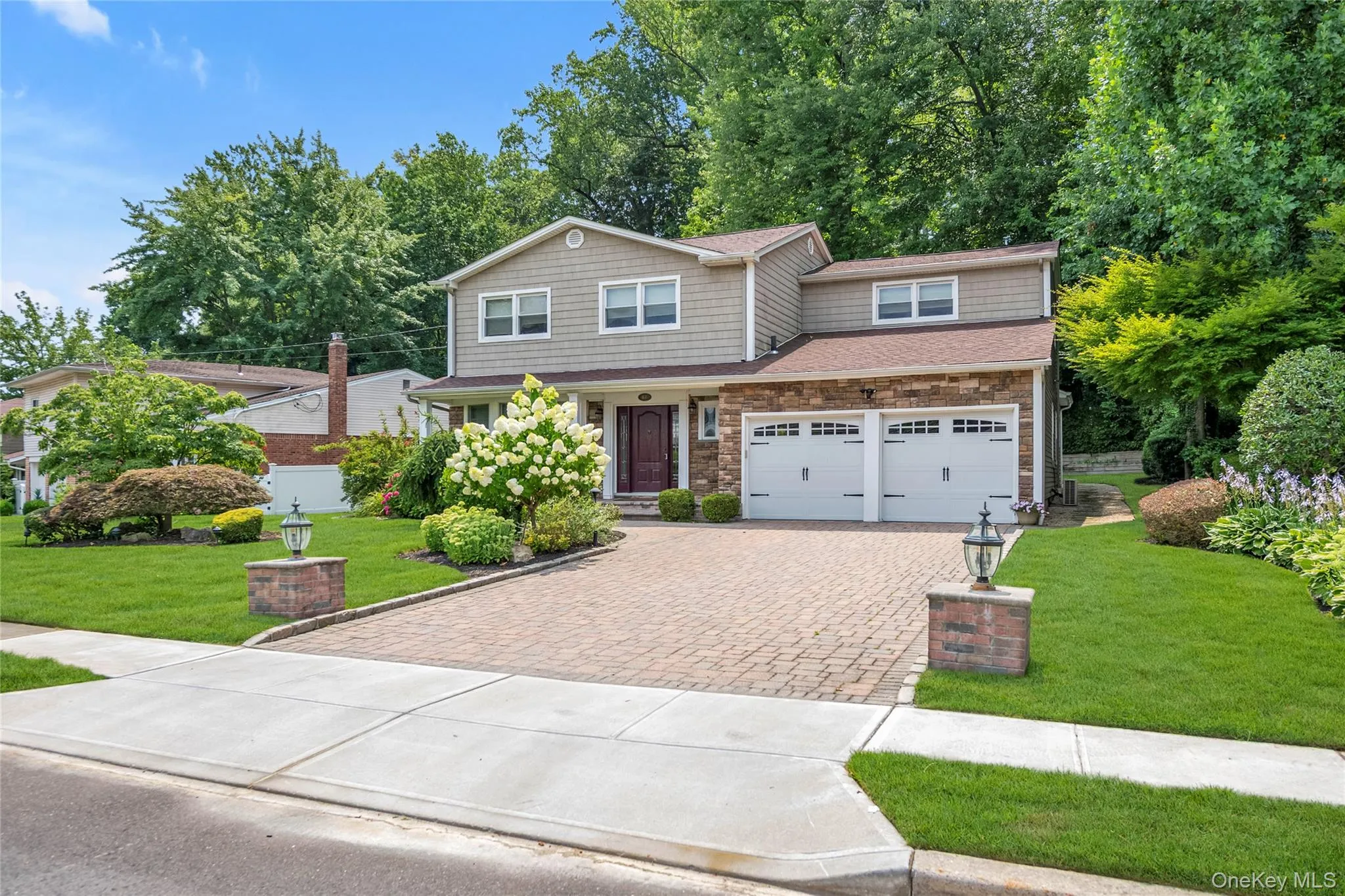 67 Reed Drive, North Hempstead, NY, 4 Bedrooms Bedrooms, 8 Rooms Rooms,2 BathroomsBathrooms,Residential,For Rent,Reed,0,1053422 67 Reed Drive, North Hempstead, NY, 4 Bedrooms Bedrooms, 8 Rooms Rooms,2 BathroomsBathrooms,Residential,For Rent,Reed,0,1053422
