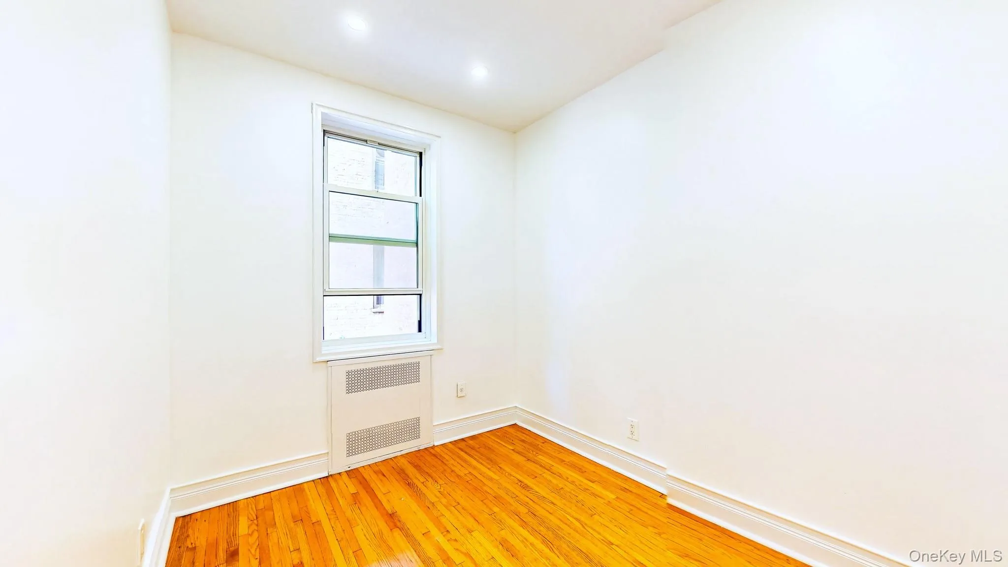 65-36 Wetherole Street, New York, NY, 2 Bedrooms Bedrooms, 4 Rooms Rooms,1 BathroomBathrooms,Residential,For Rent,Wetherole,0,1053426 65-36 Wetherole Street, New York, NY, 2 Bedrooms Bedrooms, 4 Rooms Rooms,1 BathroomBathrooms,Residential,For Rent,Wetherole,0,1053426