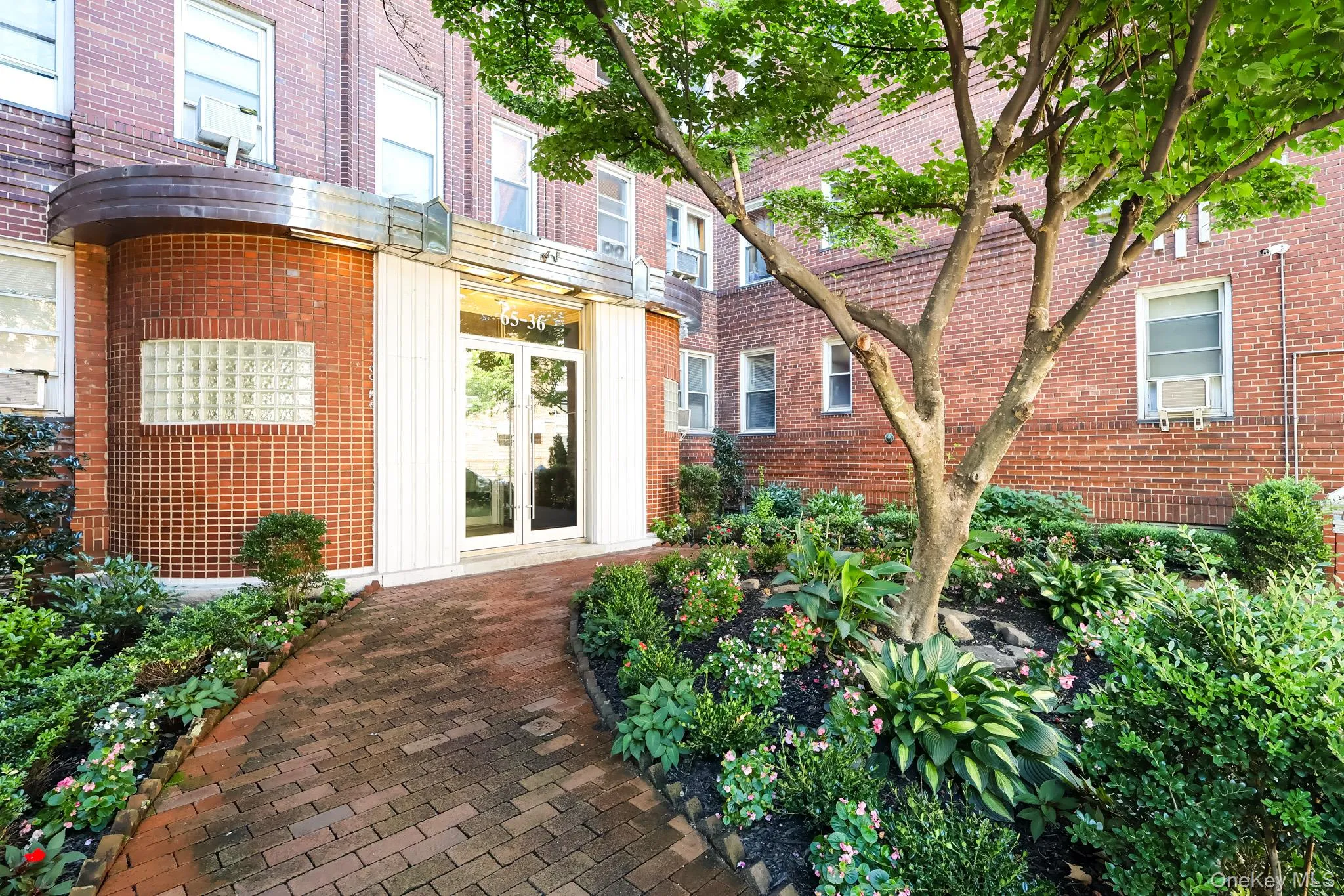 65-36 Wetherole Street, New York, NY, 2 Bedrooms Bedrooms, 4 Rooms Rooms,1 BathroomBathrooms,Residential,For Rent,Wetherole,0,1053426 65-36 Wetherole Street, New York, NY, 2 Bedrooms Bedrooms, 4 Rooms Rooms,1 BathroomBathrooms,Residential,For Rent,Wetherole,0,1053426