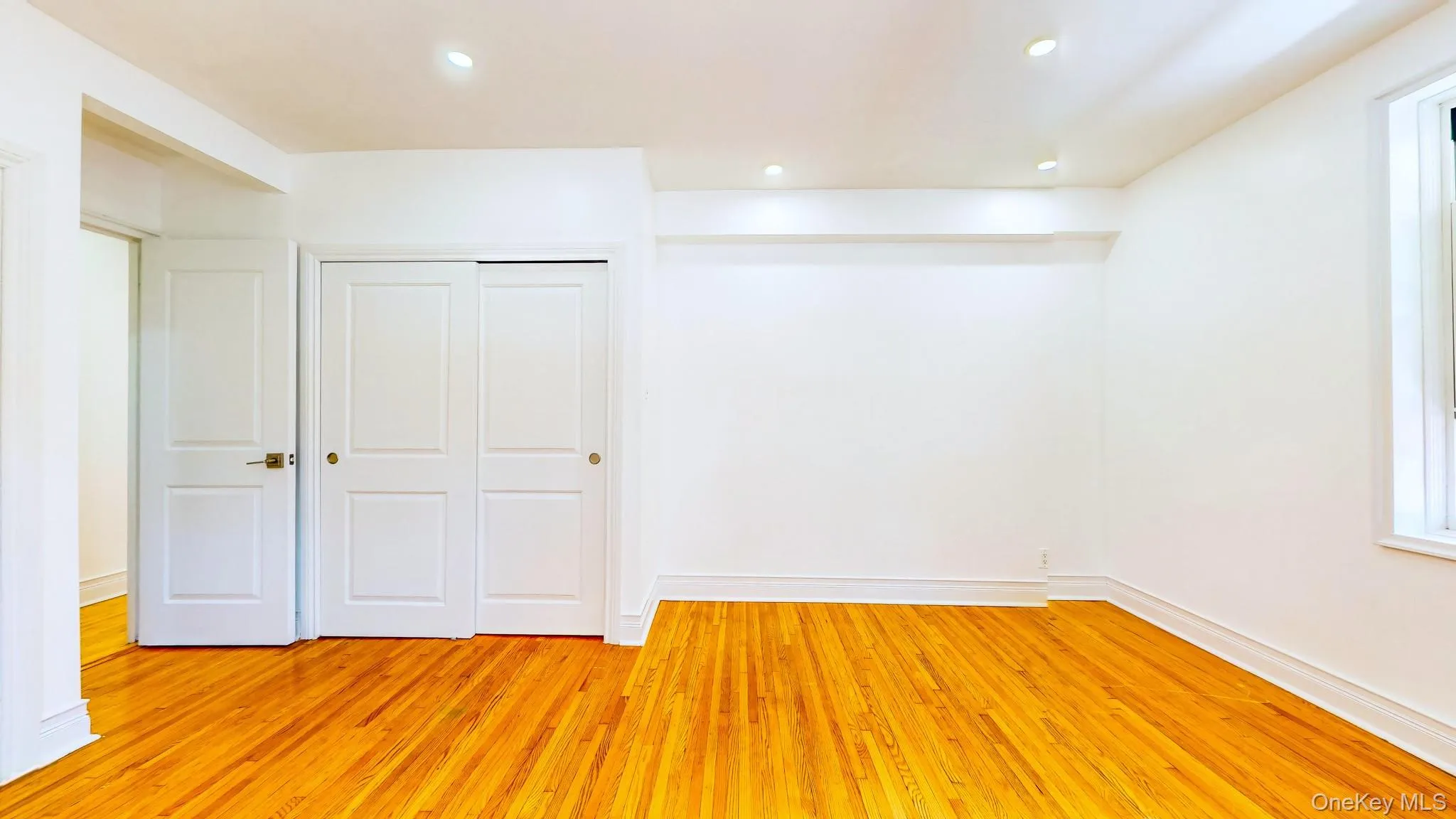 65-36 Wetherole Street, New York, NY, 2 Bedrooms Bedrooms, 4 Rooms Rooms,1 BathroomBathrooms,Residential,For Rent,Wetherole,0,1053426 65-36 Wetherole Street, New York, NY, 2 Bedrooms Bedrooms, 4 Rooms Rooms,1 BathroomBathrooms,Residential,For Rent,Wetherole,0,1053426