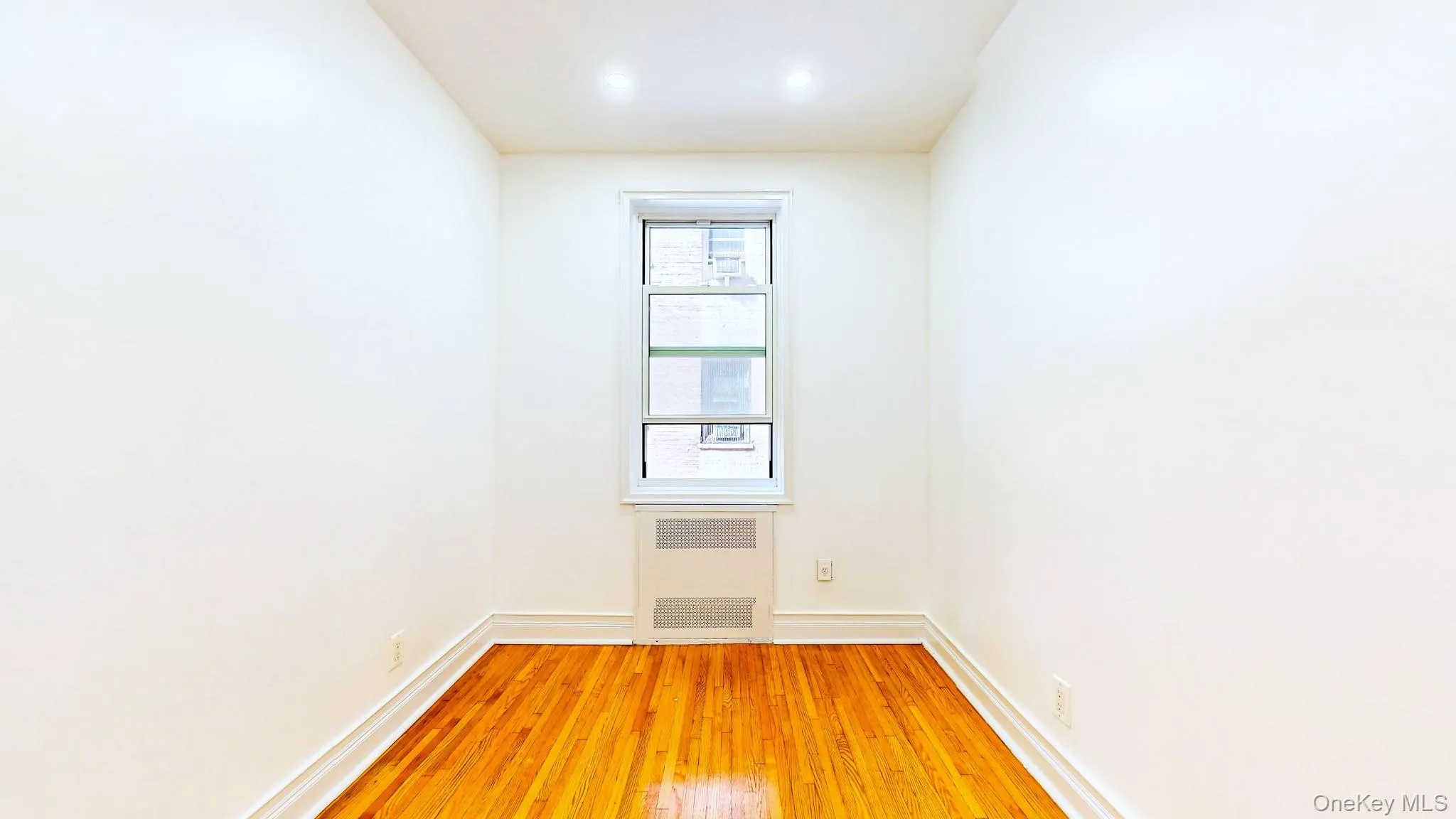 65-36 Wetherole Street, New York, NY, 2 Bedrooms Bedrooms, 4 Rooms Rooms,1 BathroomBathrooms,Residential,For Rent,Wetherole,0,1053426 65-36 Wetherole Street, New York, NY, 2 Bedrooms Bedrooms, 4 Rooms Rooms,1 BathroomBathrooms,Residential,For Rent,Wetherole,0,1053426