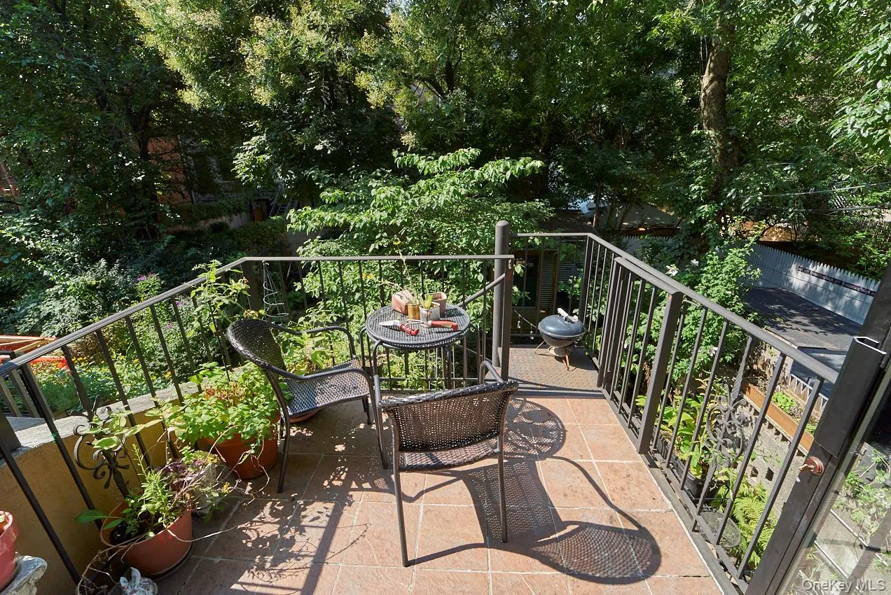 246 West 132nd Street - TH, New York, NY, 5 Bedrooms Bedrooms, 14 Rooms Rooms,4 BathroomsBathrooms,Residential,For Rent,132nd Street - TH,0,1053432 246 West 132nd Street - TH, New York, NY, 5 Bedrooms Bedrooms, 14 Rooms Rooms,4 BathroomsBathrooms,Residential,For Rent,132nd Street - TH,0,1053432