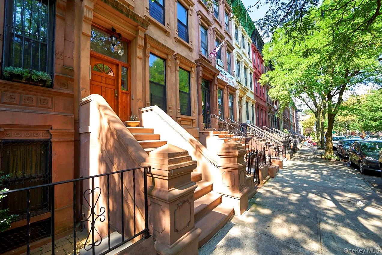 246 West 132nd Street - TH, New York, NY, 5 Bedrooms Bedrooms, 14 Rooms Rooms,4 BathroomsBathrooms,Residential,For Rent,132nd Street - TH,0,1053432 246 West 132nd Street - TH, New York, NY, 5 Bedrooms Bedrooms, 14 Rooms Rooms,4 BathroomsBathrooms,Residential,For Rent,132nd Street - TH,0,1053432