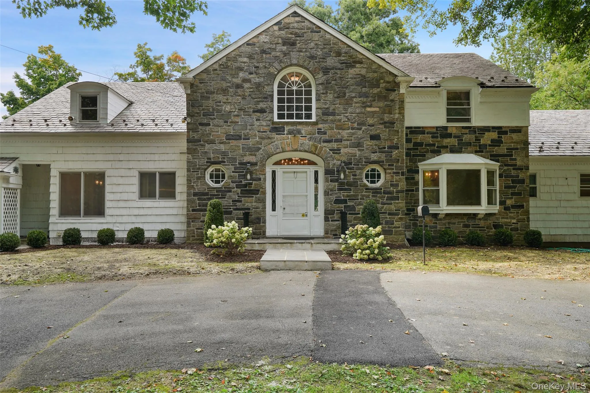 51 Kenilworth Road, Harrison, NY, 6 Bedrooms Bedrooms, 11 Rooms Rooms,6 BathroomsBathrooms,Residential,For Rent,Kenilworth,0,1053438 51 Kenilworth Road, Harrison, NY, 6 Bedrooms Bedrooms, 11 Rooms Rooms,6 BathroomsBathrooms,Residential,For Rent,Kenilworth,0,1053438