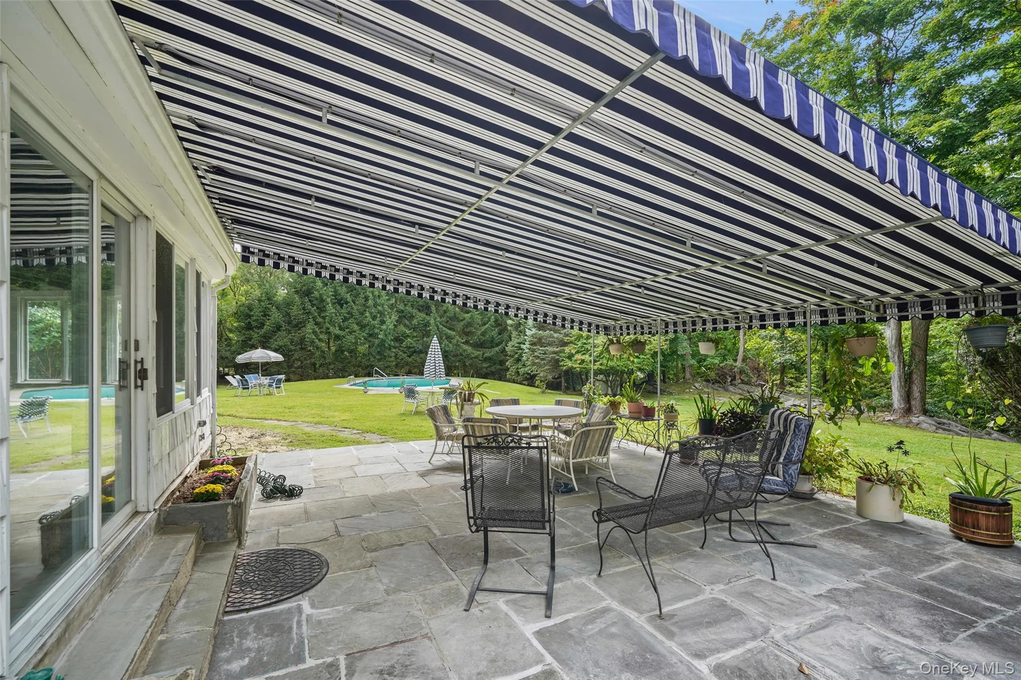 51 Kenilworth Road, Harrison, NY, 6 Bedrooms Bedrooms, 11 Rooms Rooms,6 BathroomsBathrooms,Residential,For Rent,Kenilworth,0,1053438 51 Kenilworth Road, Harrison, NY, 6 Bedrooms Bedrooms, 11 Rooms Rooms,6 BathroomsBathrooms,Residential,For Rent,Kenilworth,0,1053438
