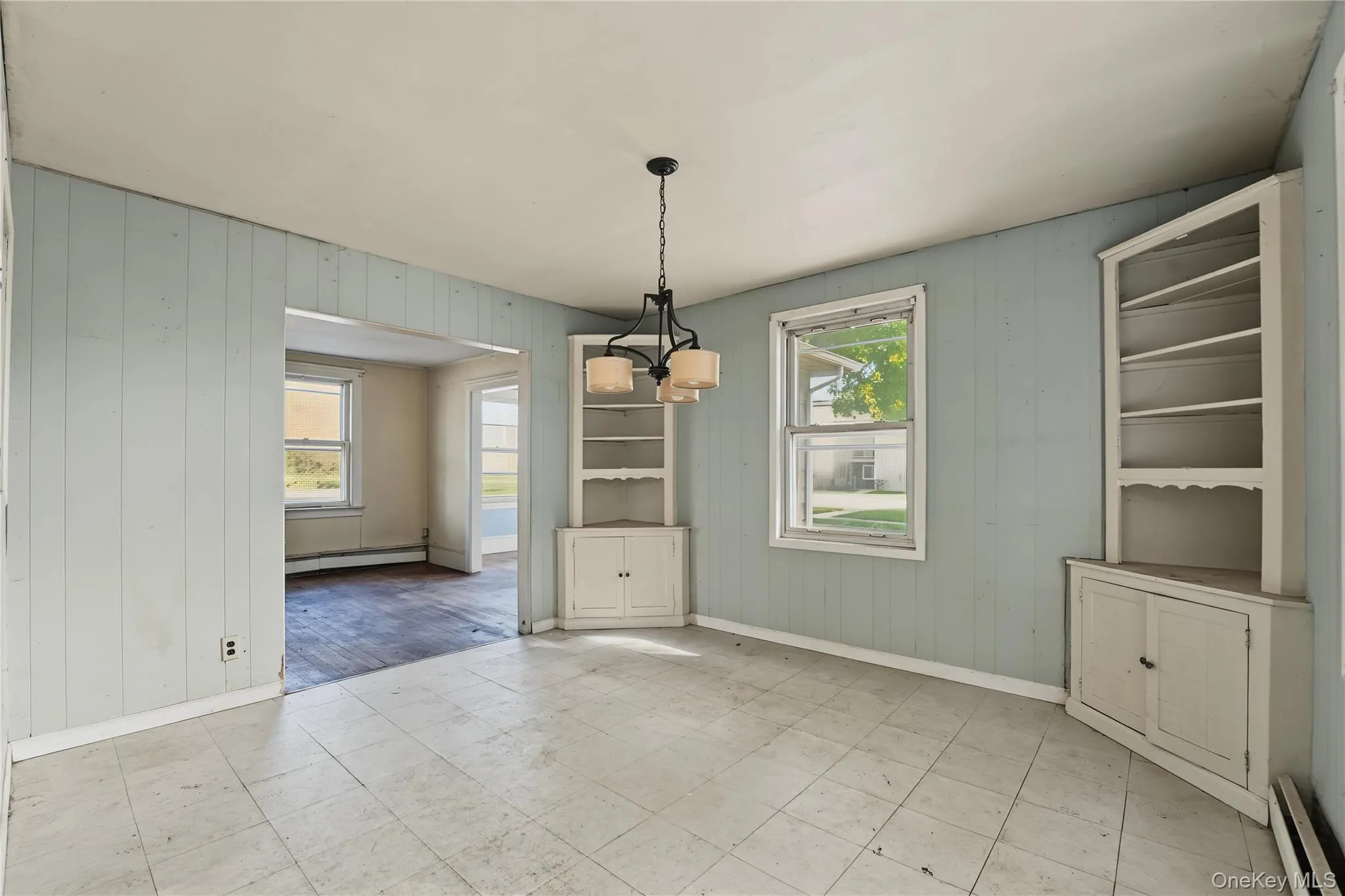 2 Willett Avenue, Islip, NY, 3 Bedrooms Bedrooms, 6 Rooms Rooms,1 BathroomBathrooms,Residential,For Rent,Willett,0,1053441 2 Willett Avenue, Islip, NY, 3 Bedrooms Bedrooms, 6 Rooms Rooms,1 BathroomBathrooms,Residential,For Rent,Willett,0,1053441