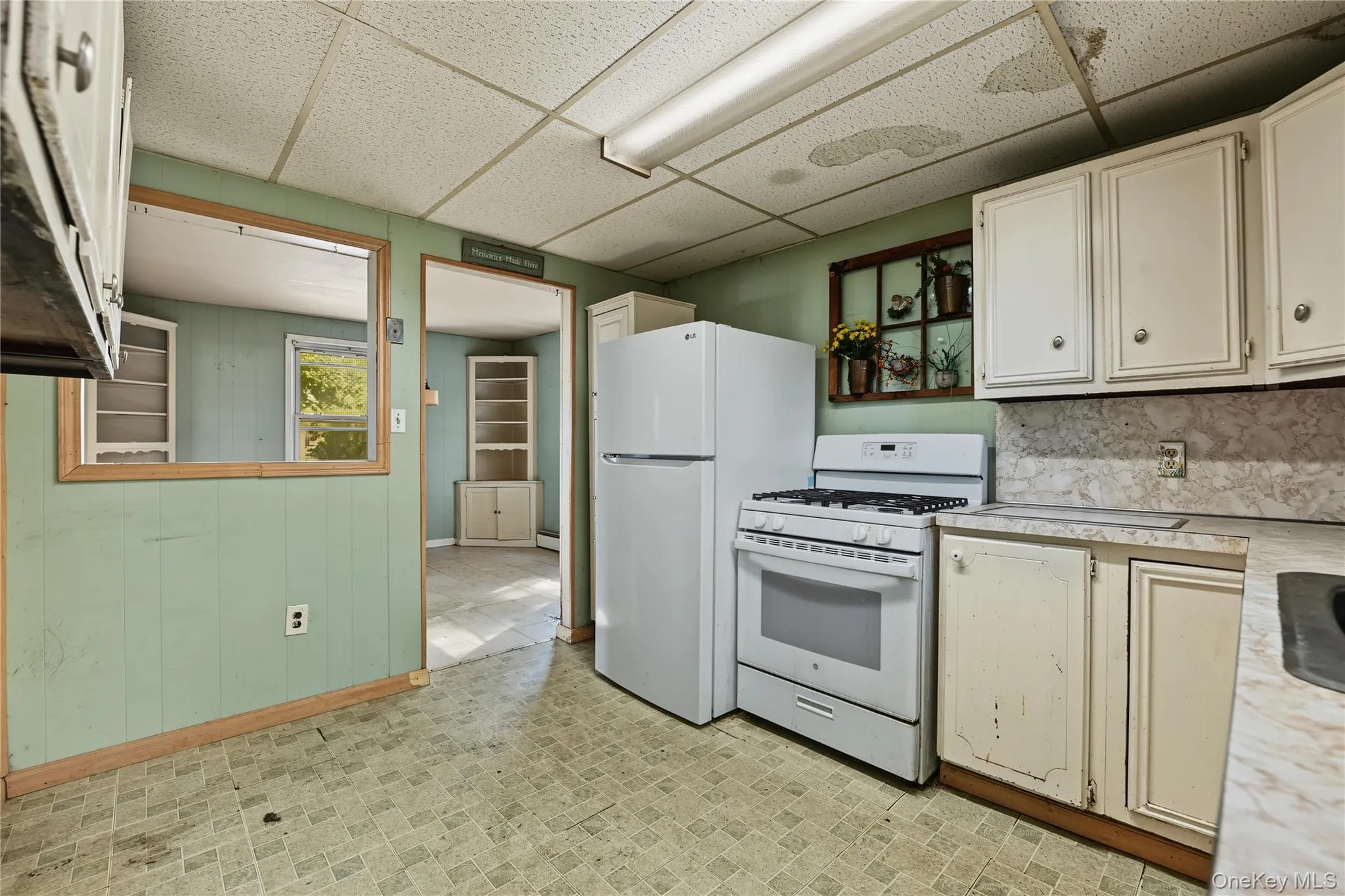 2 Willett Avenue, Islip, NY, 3 Bedrooms Bedrooms, 6 Rooms Rooms,1 BathroomBathrooms,Residential,For Rent,Willett,0,1053441 2 Willett Avenue, Islip, NY, 3 Bedrooms Bedrooms, 6 Rooms Rooms,1 BathroomBathrooms,Residential,For Rent,Willett,0,1053441