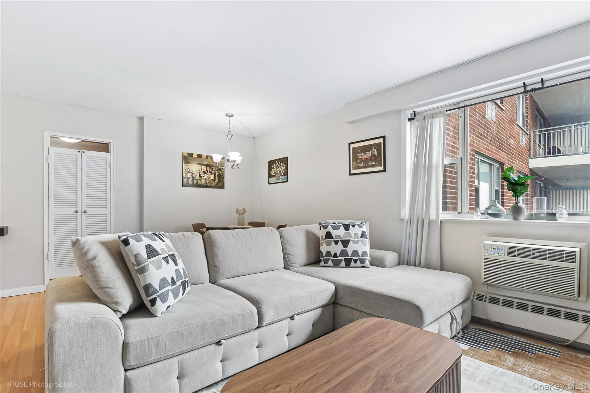52-30 39th Drive, New York, NY, 2 Bedrooms Bedrooms, 4 Rooms Rooms,1 BathroomBathrooms,Residential,For Rent,39th,0,1053442 52-30 39th Drive, New York, NY, 2 Bedrooms Bedrooms, 4 Rooms Rooms,1 BathroomBathrooms,Residential,For Rent,39th,0,1053442