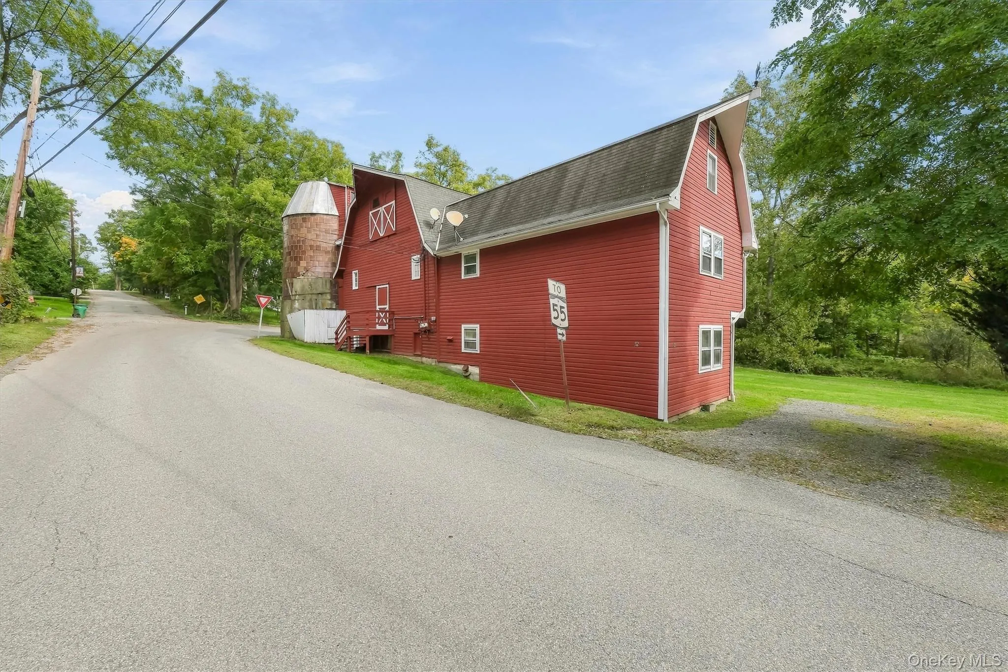 52 Church Street, Beekman, NY, 2 Bedrooms Bedrooms, 4 Rooms Rooms,2 BathroomsBathrooms,Residential,For Rent,Church,0,1053445 52 Church Street, Beekman, NY, 2 Bedrooms Bedrooms, 4 Rooms Rooms,2 BathroomsBathrooms,Residential,For Rent,Church,0,1053445