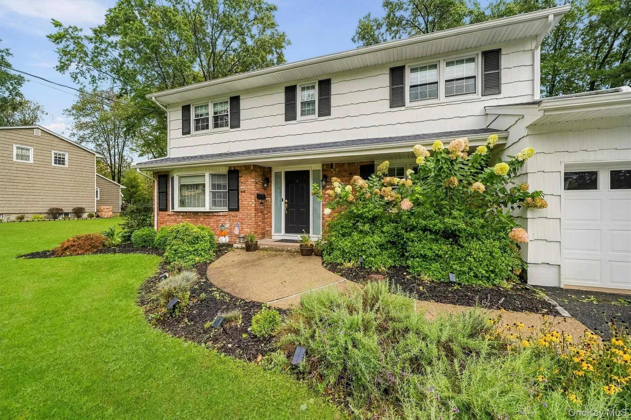 240 Center Street, Orangetown, NY, 4 Bedrooms Bedrooms, 11 Rooms Rooms,2 BathroomsBathrooms,Residential,For Rent,Center,0,1053448 240 Center Street, Orangetown, NY, 4 Bedrooms Bedrooms, 11 Rooms Rooms,2 BathroomsBathrooms,Residential,For Rent,Center,0,1053448