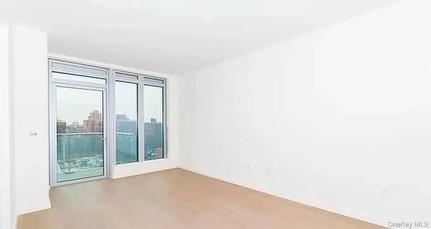 133-27 39th Avenue, New York, NY, 1 Bedroom Bedrooms, 3 Rooms Rooms,1 BathroomBathrooms,Residential,For Rent,39th,0,1053450 133-27 39th Avenue, New York, NY, 1 Bedroom Bedrooms, 3 Rooms Rooms,1 BathroomBathrooms,Residential,For Rent,39th,0,1053450