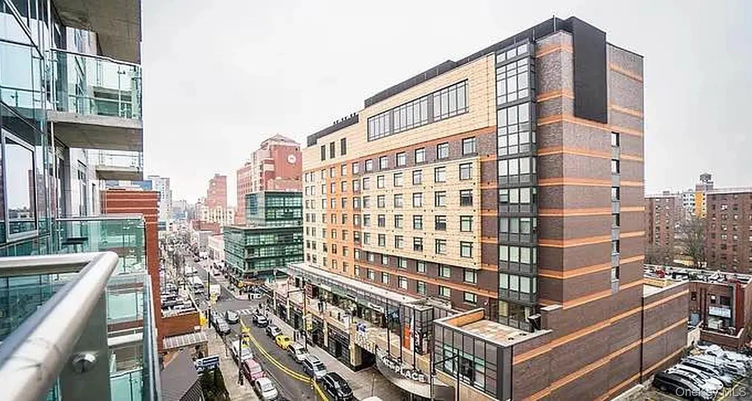 133-27 39th Avenue, New York, NY, 1 Bedroom Bedrooms, 3 Rooms Rooms,1 BathroomBathrooms,Residential,For Rent,39th,0,1053450 133-27 39th Avenue, New York, NY, 1 Bedroom Bedrooms, 3 Rooms Rooms,1 BathroomBathrooms,Residential,For Rent,39th,0,1053450