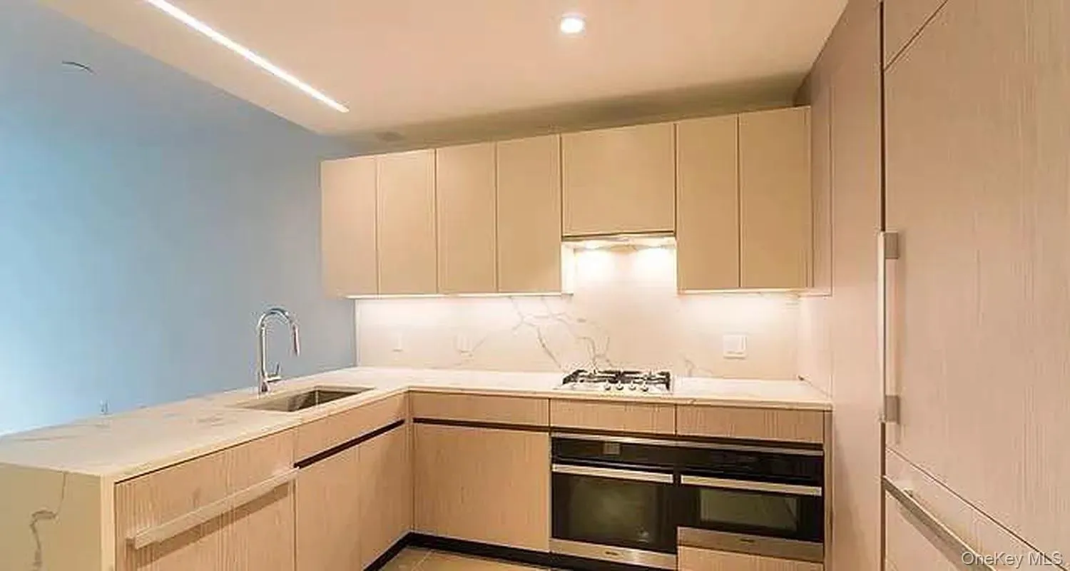 133-27 39th Avenue, New York, NY, 1 Bedroom Bedrooms, 3 Rooms Rooms,1 BathroomBathrooms,Residential,For Rent,39th,0,1053450 133-27 39th Avenue, New York, NY, 1 Bedroom Bedrooms, 3 Rooms Rooms,1 BathroomBathrooms,Residential,For Rent,39th,0,1053450