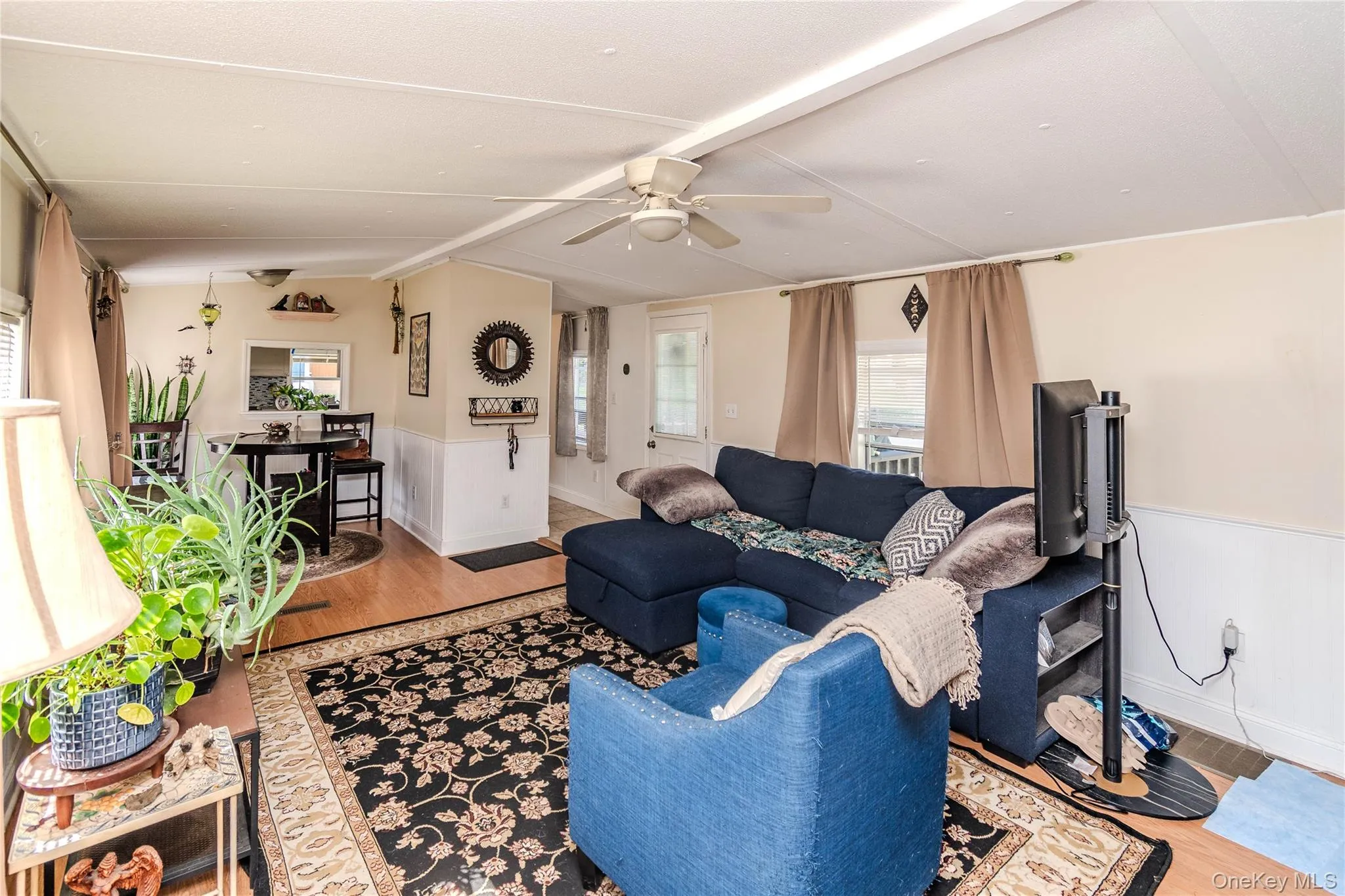 723 Beekman Road, Beekman, NY, 2 Bedrooms Bedrooms, 5 Rooms Rooms,1 BathroomBathrooms,Residential,For Rent,Beekman,0,1053455 723 Beekman Road, Beekman, NY, 2 Bedrooms Bedrooms, 5 Rooms Rooms,1 BathroomBathrooms,Residential,For Rent,Beekman,0,1053455